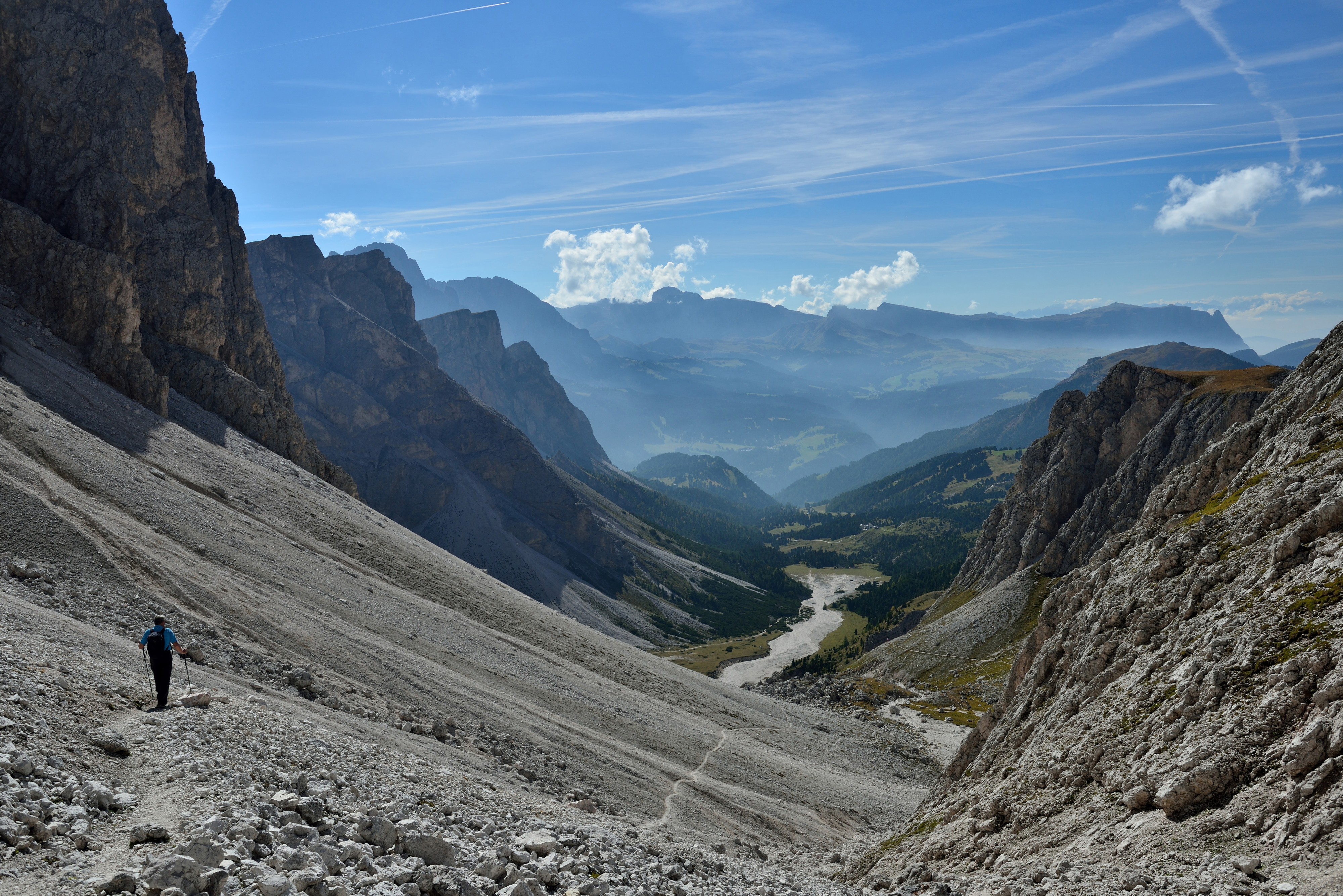 Val Mont dal Ega y Ncisles