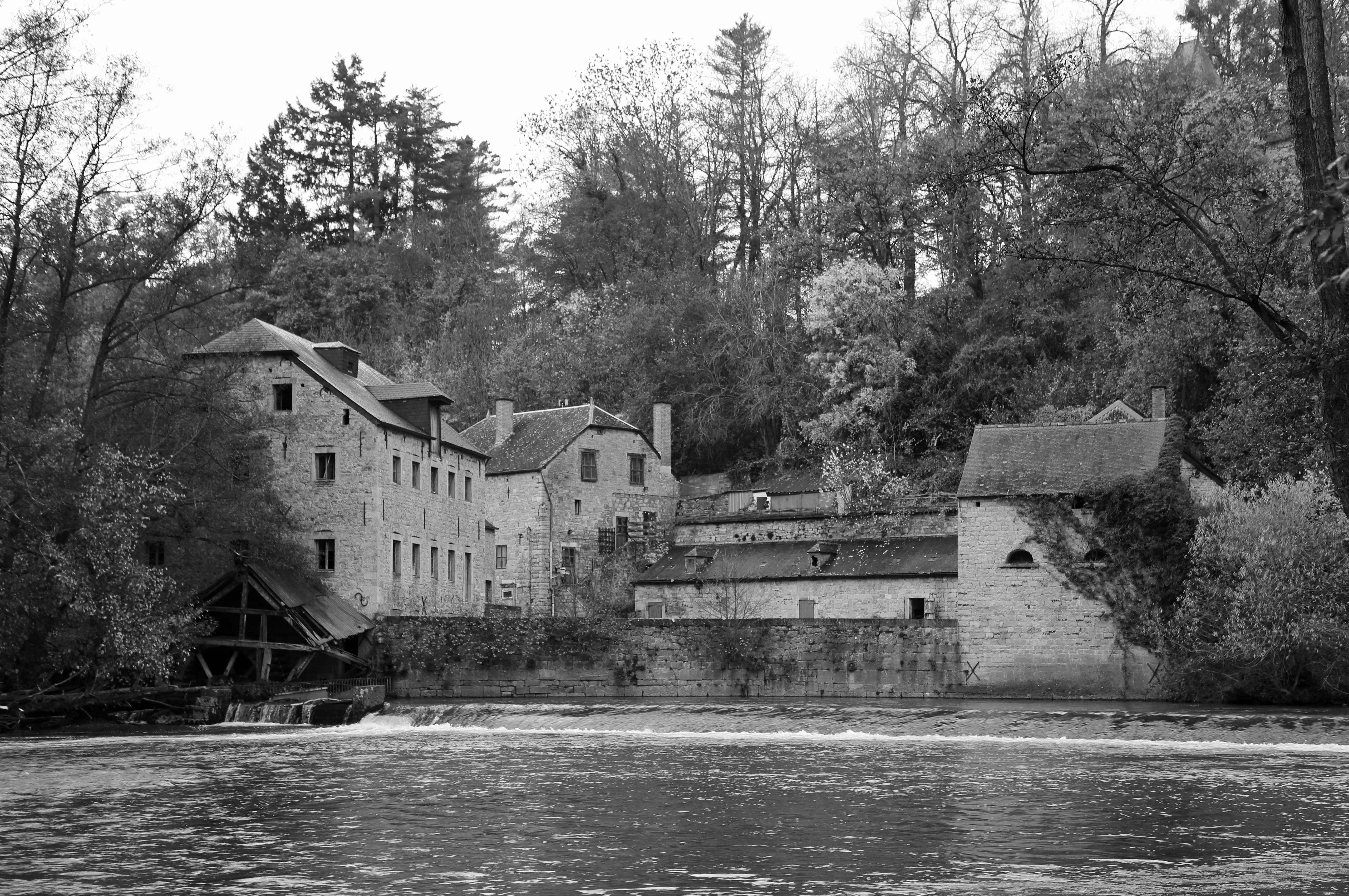 Walzin Watermill R02