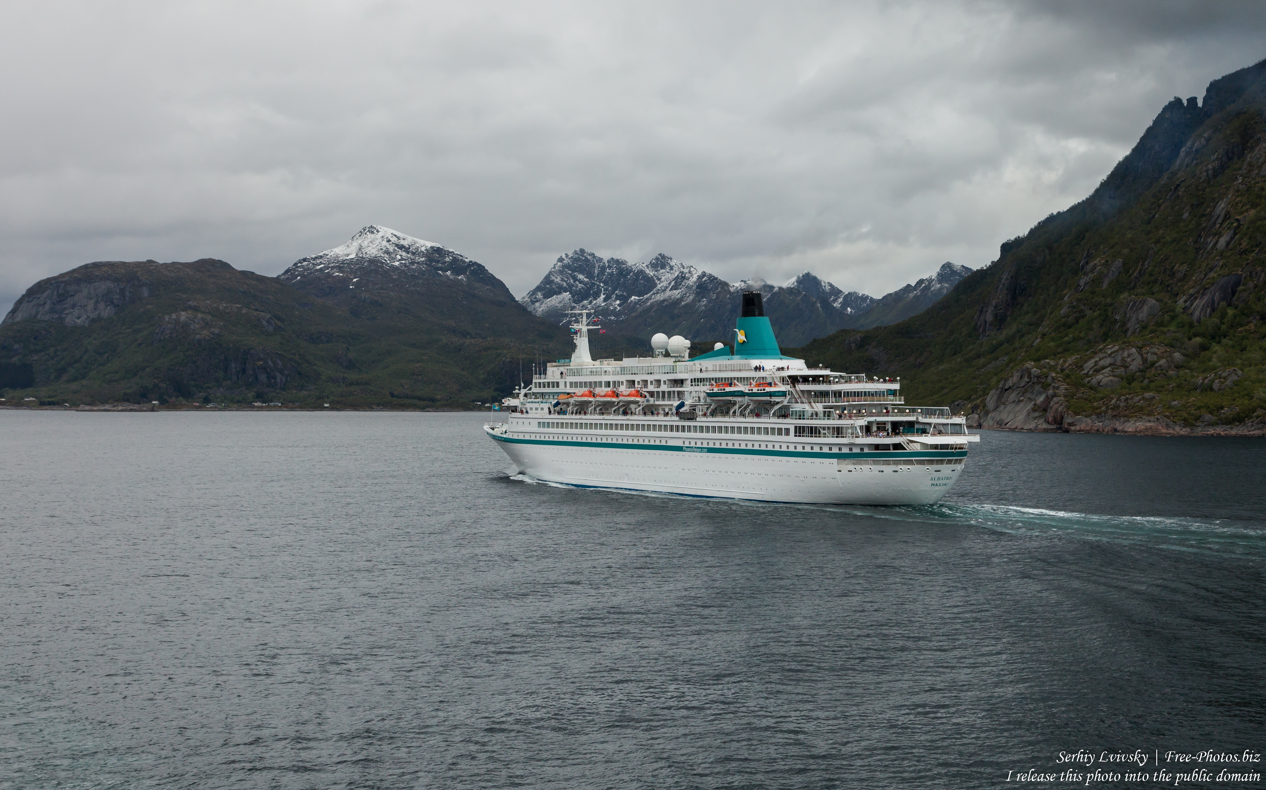 way from Trollfjord to Svolvaer, Norway, photographed in June 2018 by Serhiy Lvivsky, picture 5