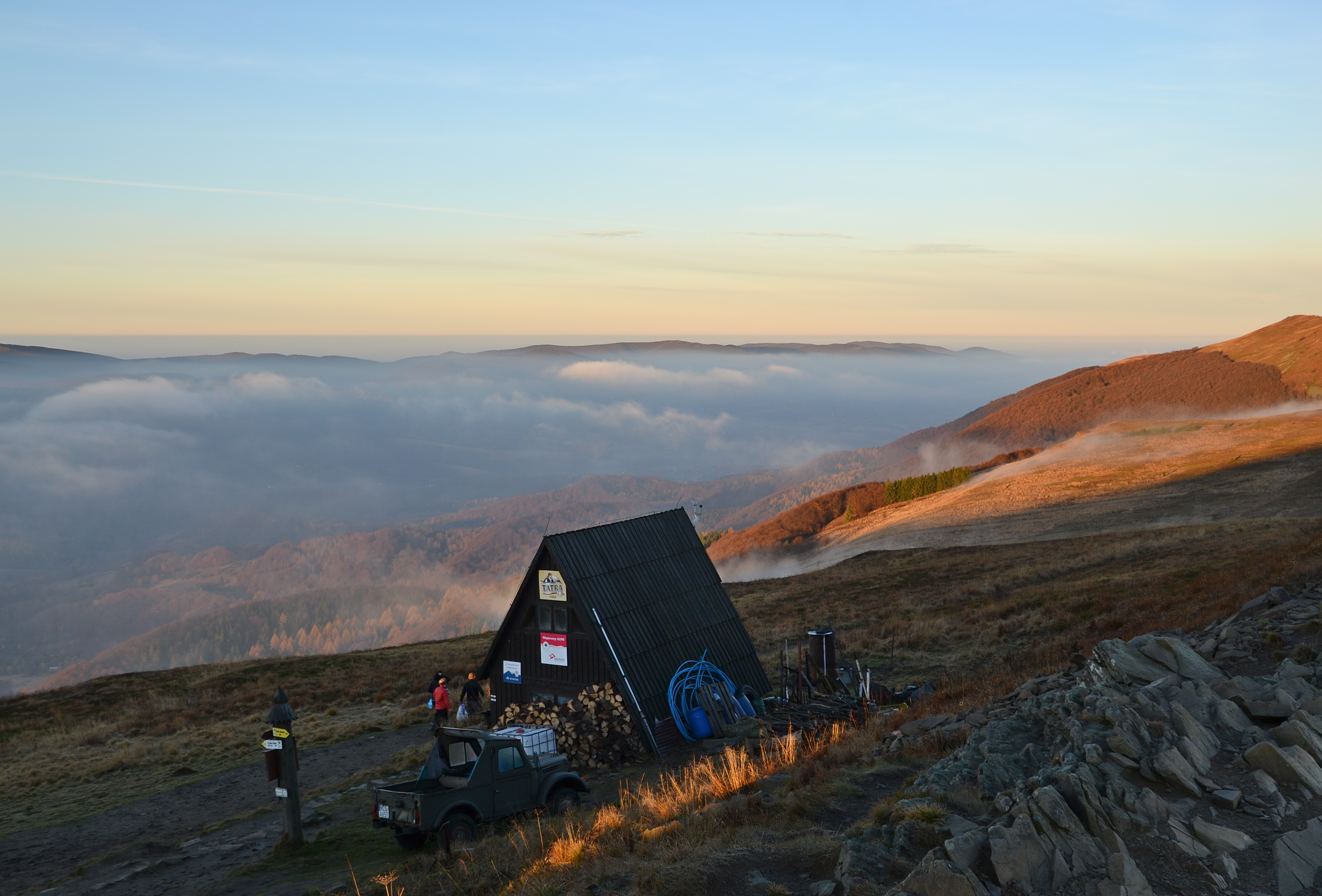 Bieszczady - sunrise from Chatka Puchatka (5)