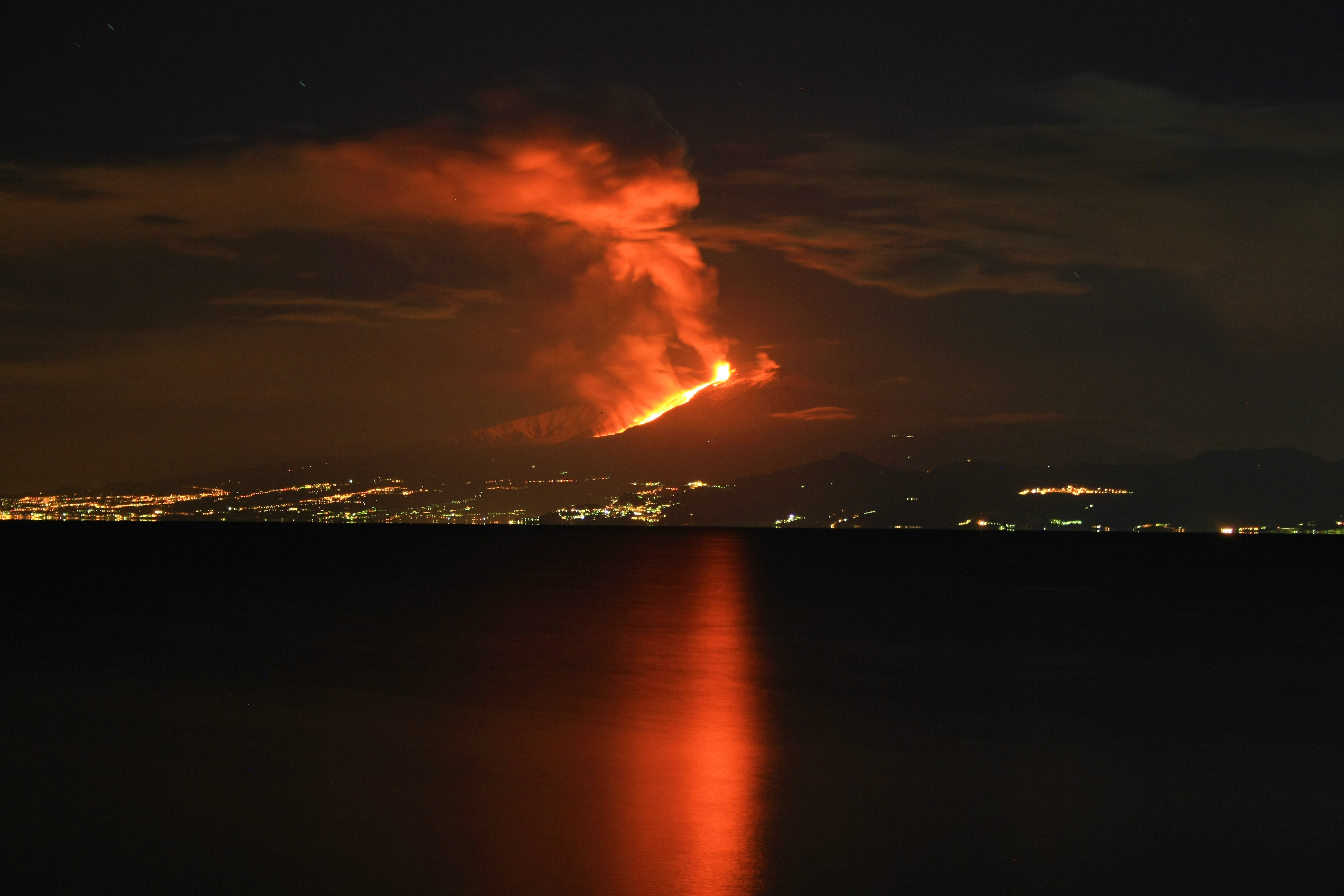 Eruzione Etna 13-01-2011 B