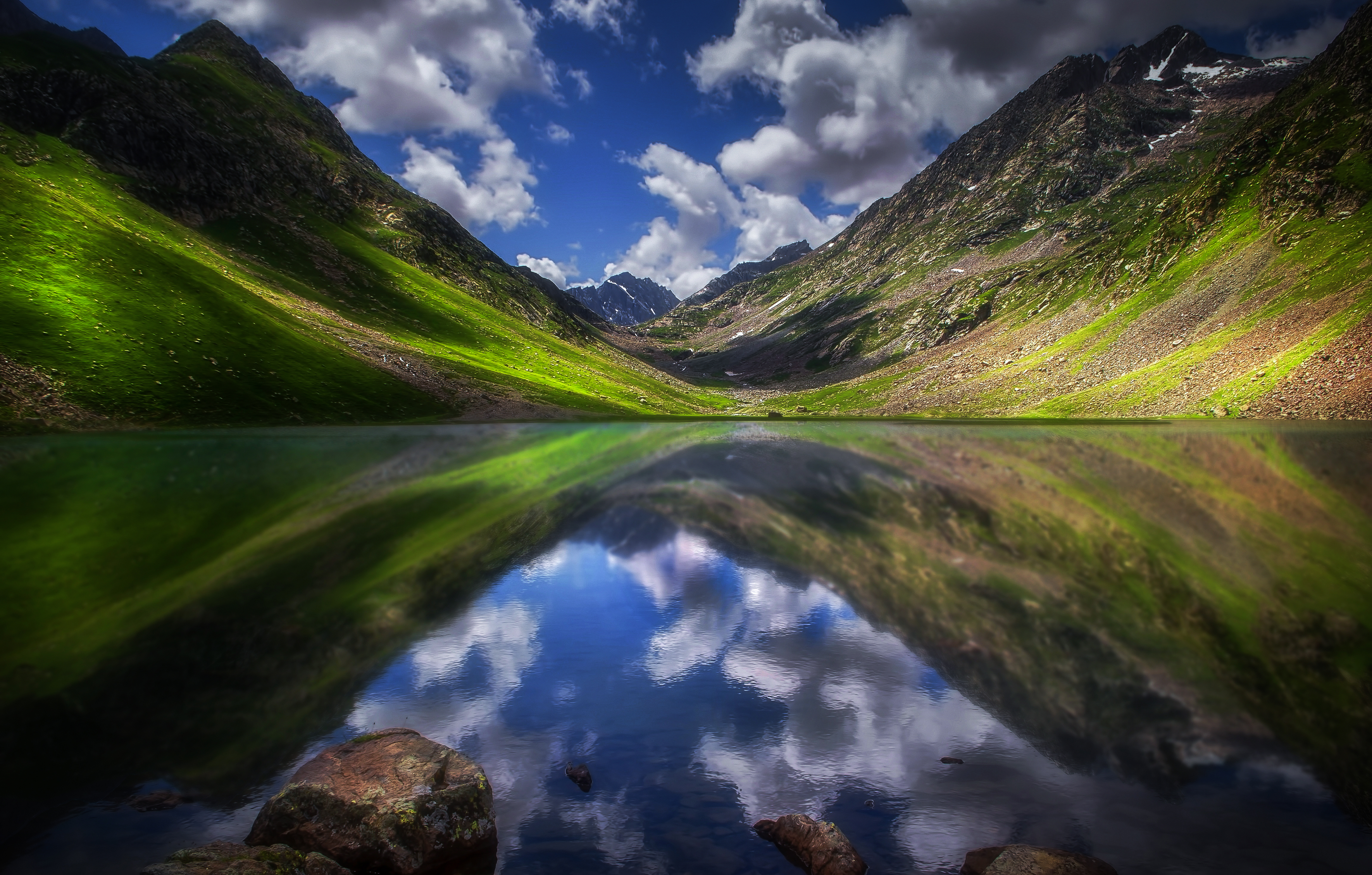 IZMIS LAKE