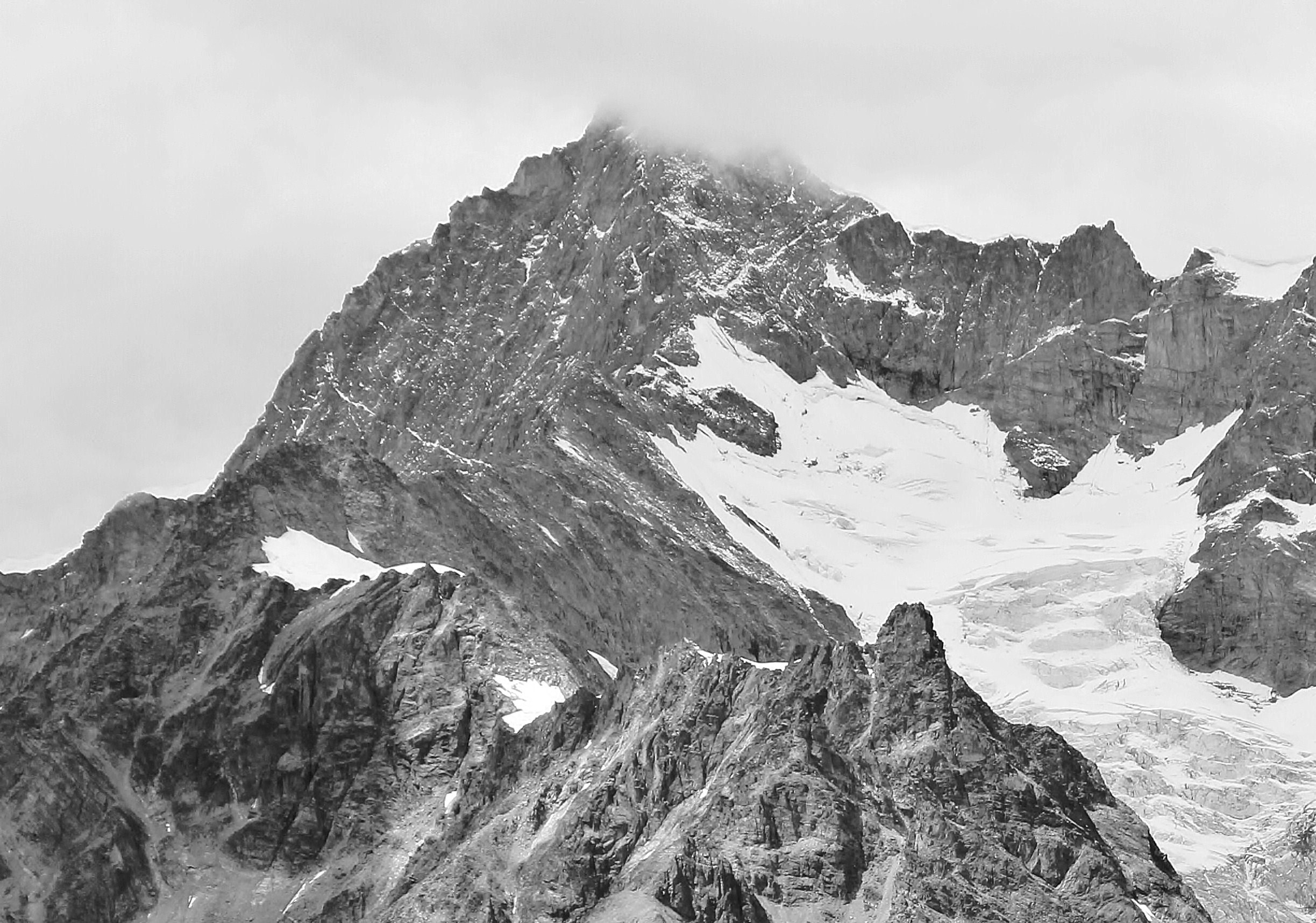 Ober Gabelhorn, 2010 July, bw