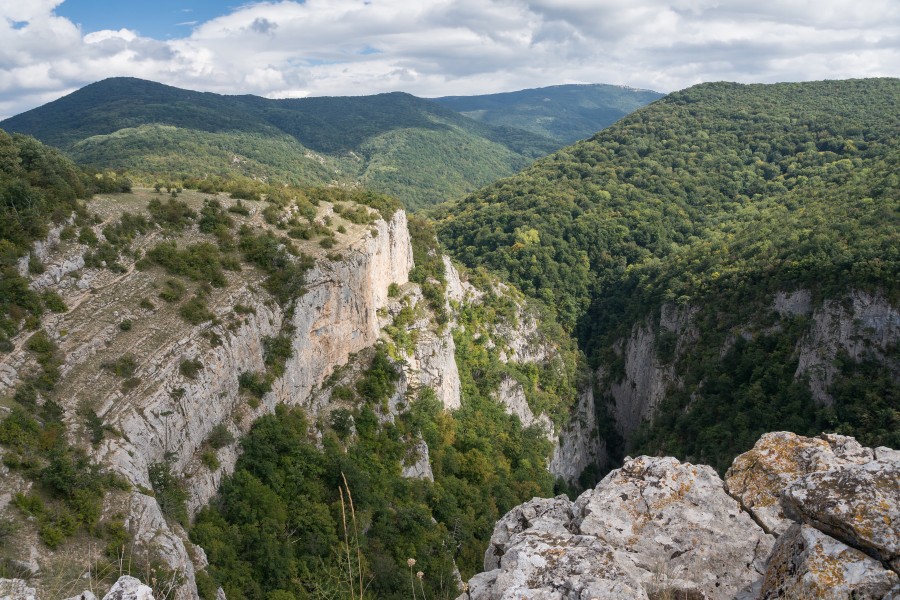 Большой каньон Крыма в районе тур. стоянки 