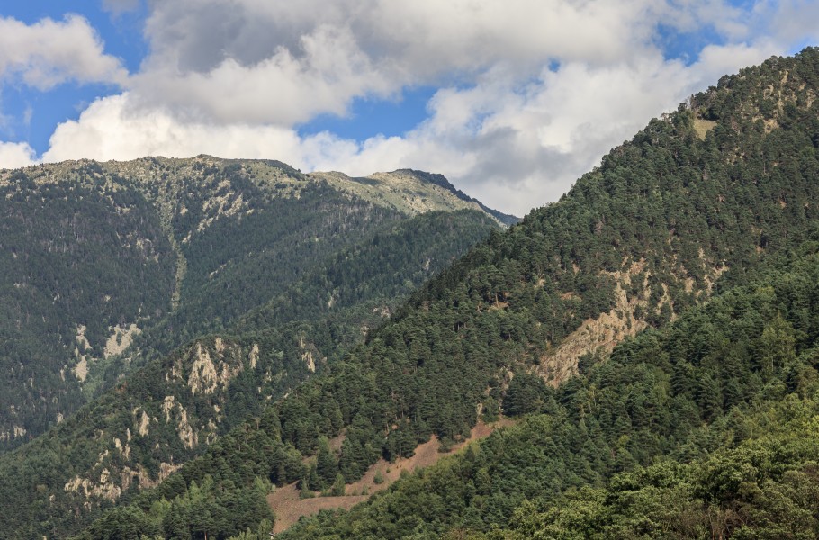 Montañas en Escaldes-Engordany. Andorra 181
