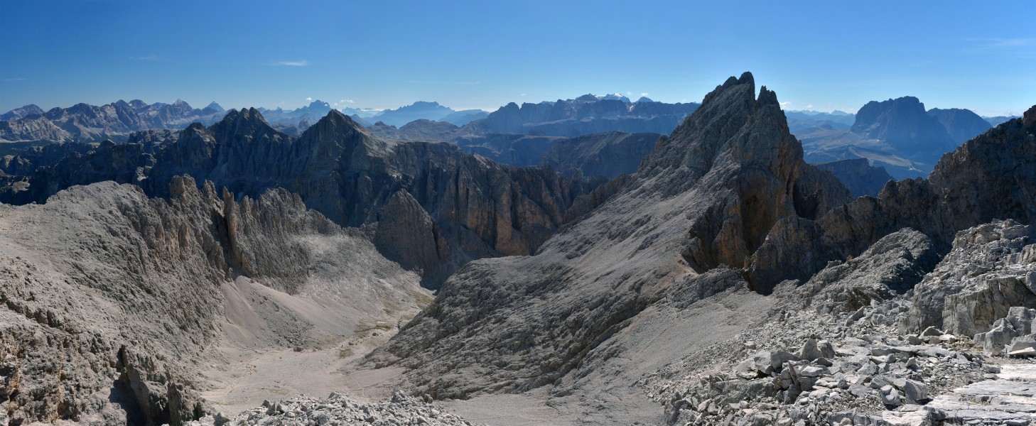Odla de Valdusa View South