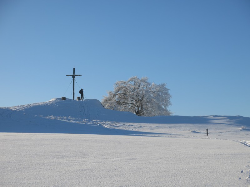 Rockenstein (Rhön) - Gipfelkreuz (Ostansicht)