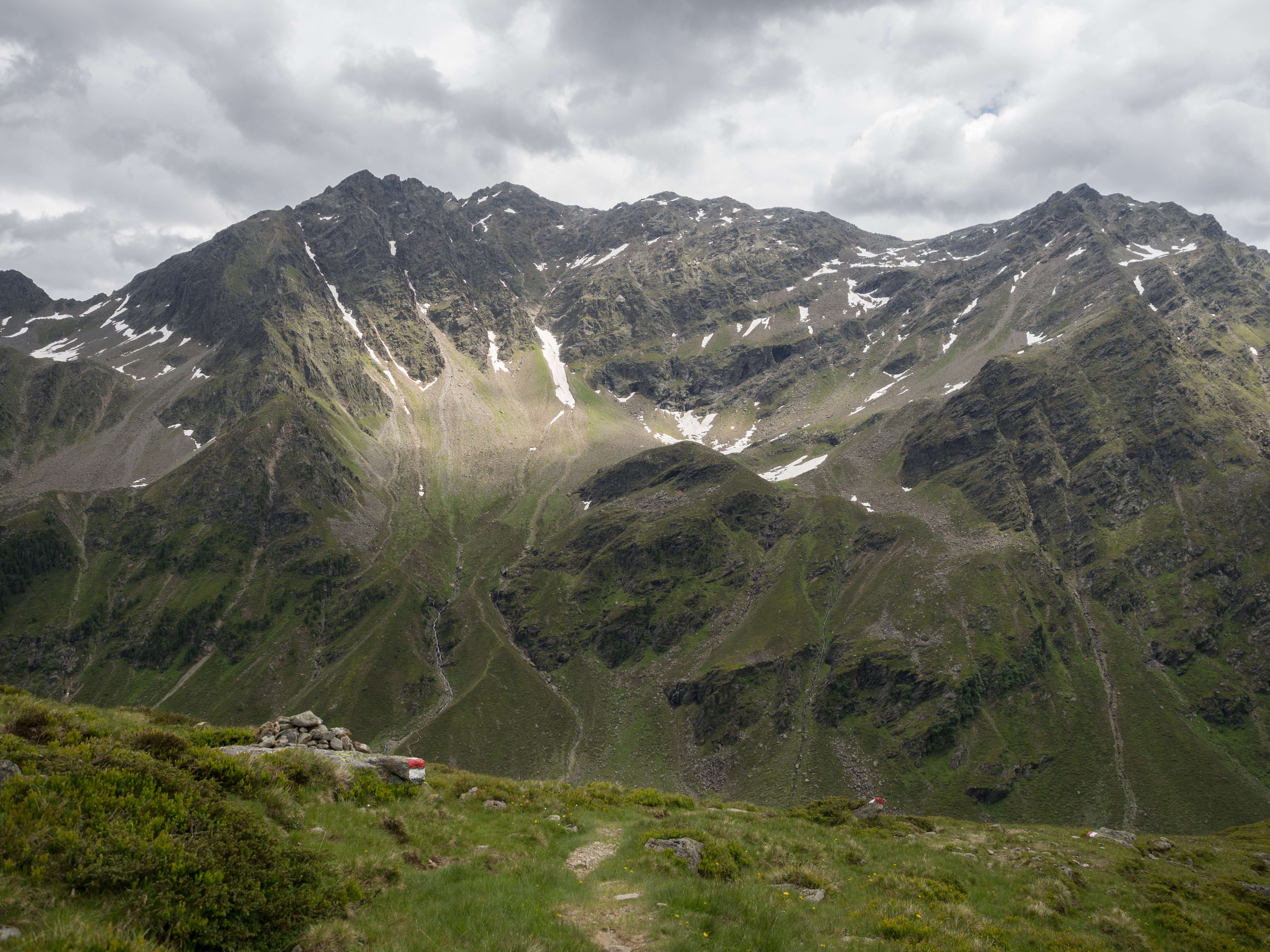 Schwarzhorn und Höhe Schöne