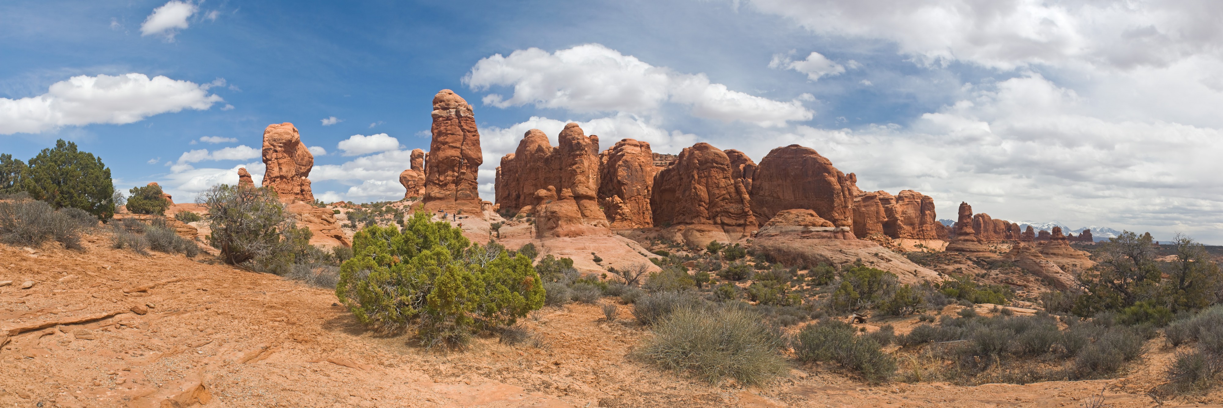 Garden of Eden ArchesNP MC
