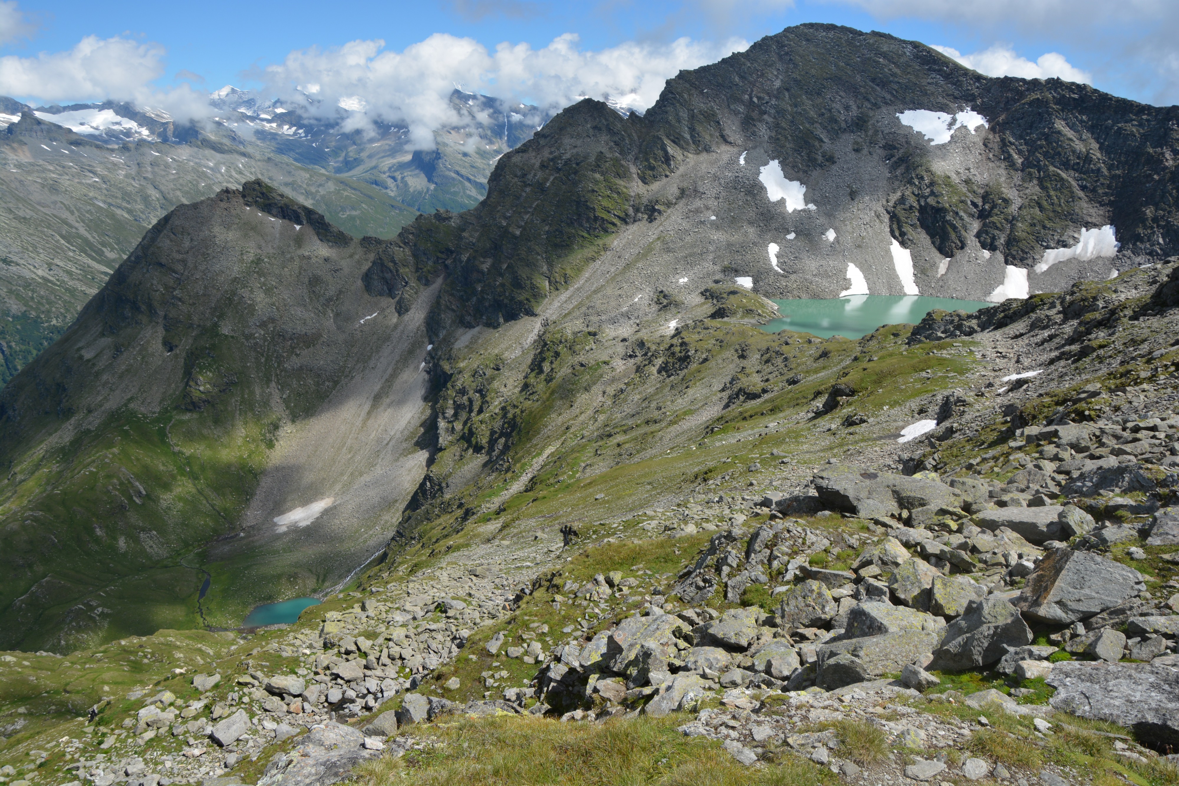 Spitzkogel, Törleskogl und Schildkogel mit Wildensee vom Wildenkogelweg