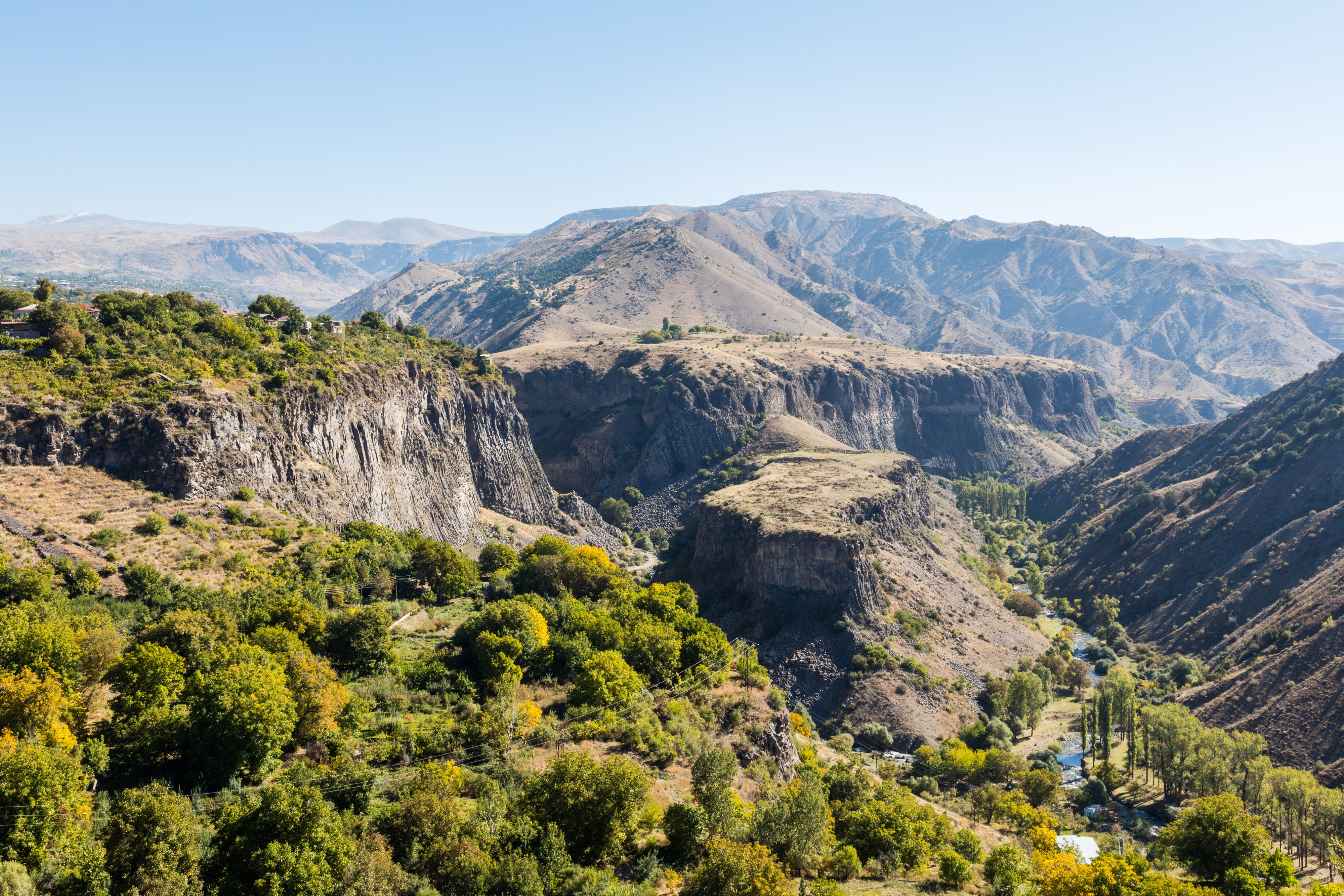 Valle de Garni, Armenia, 2016-10-02, DD 04