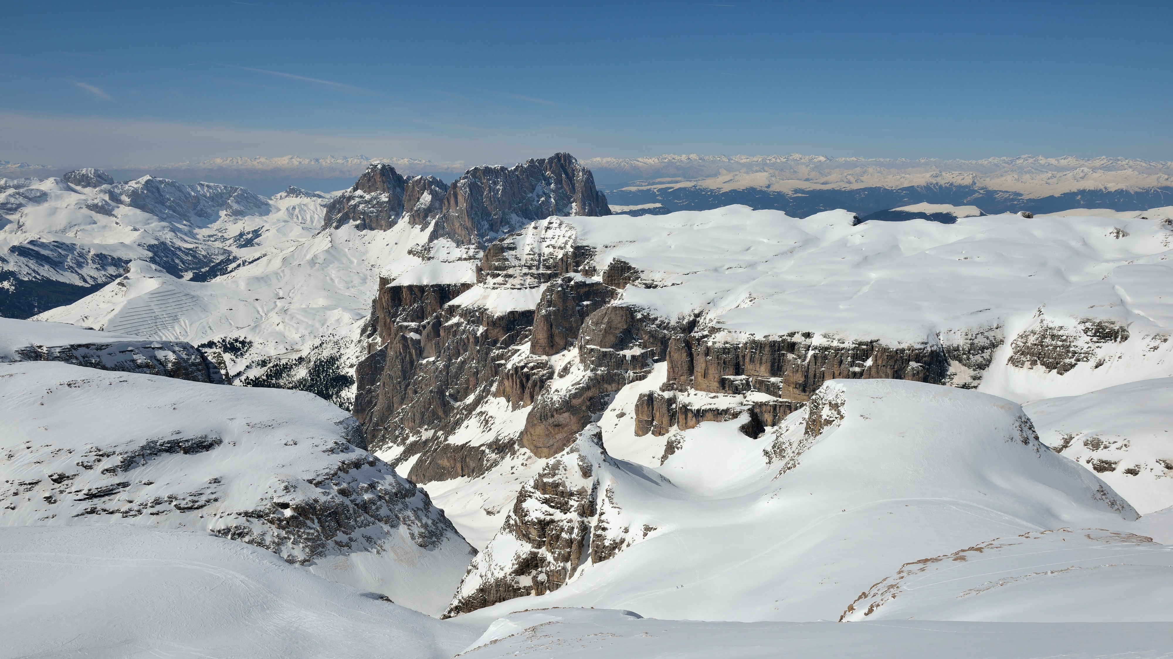 West view from Piz Boe 16to9
