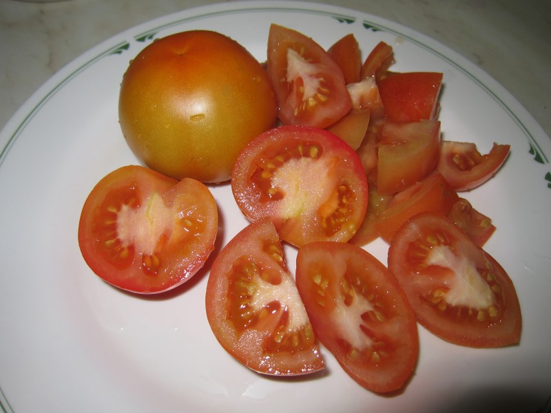 Tomato - തക്കാളി 01