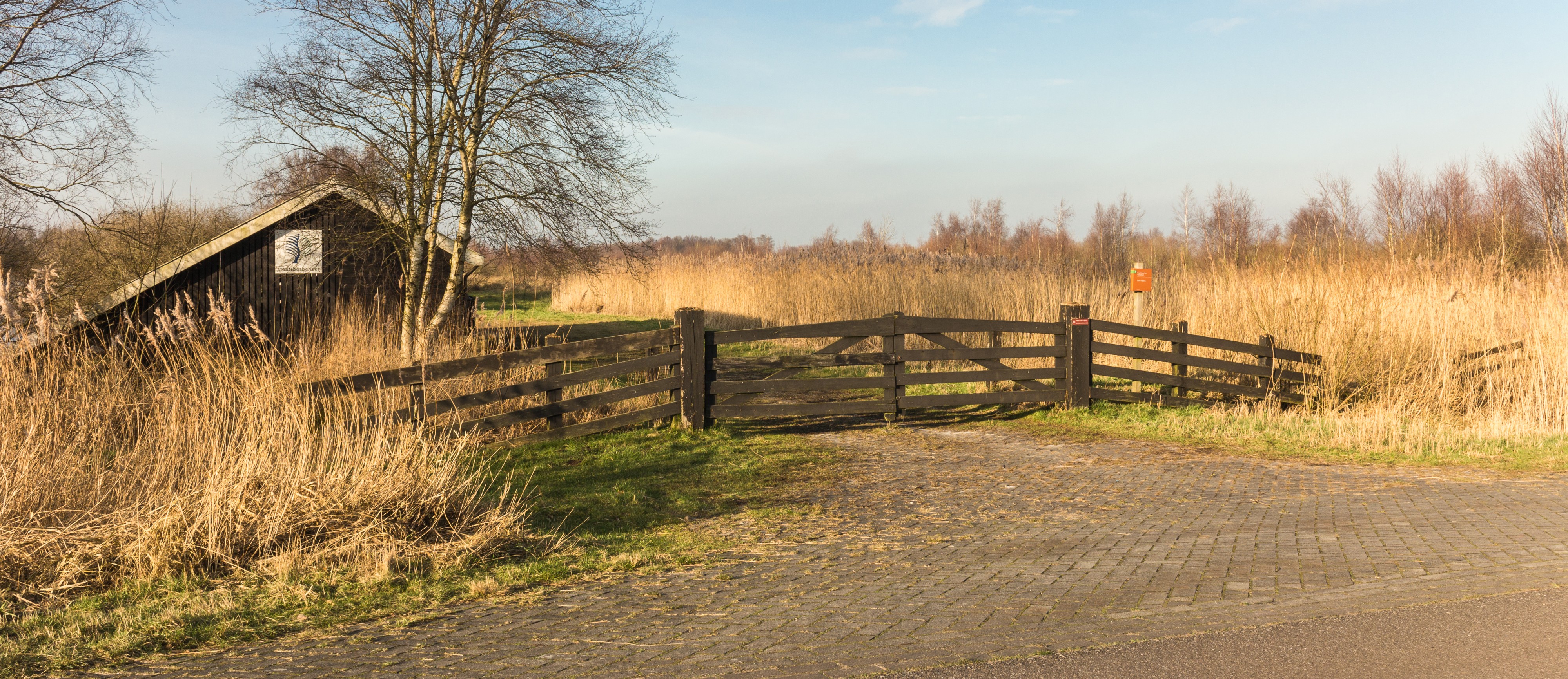 Wandelingen door de laagveenmoerassen De Deelen 26