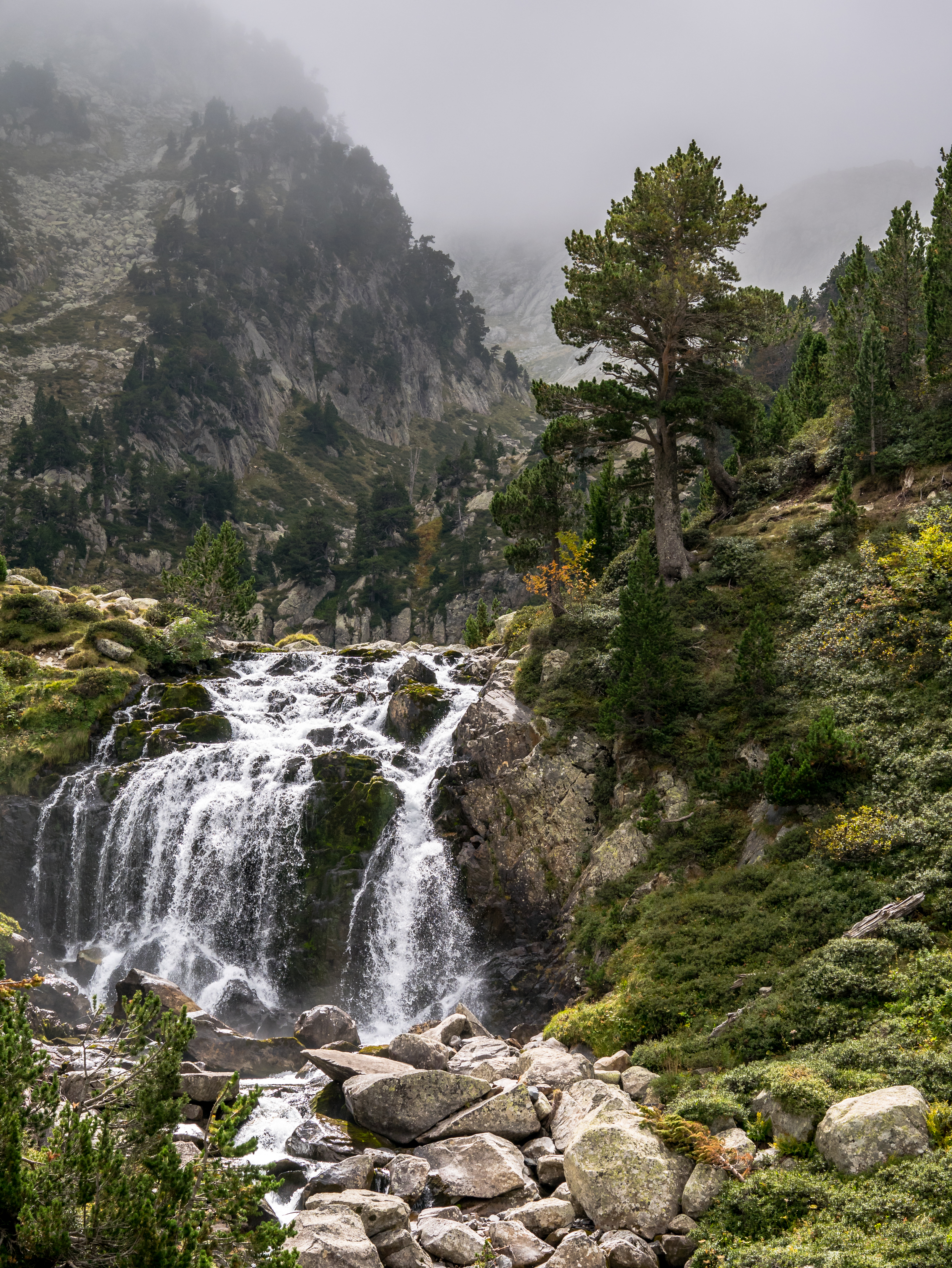 Benasque - Aigualluts - Cascada 01