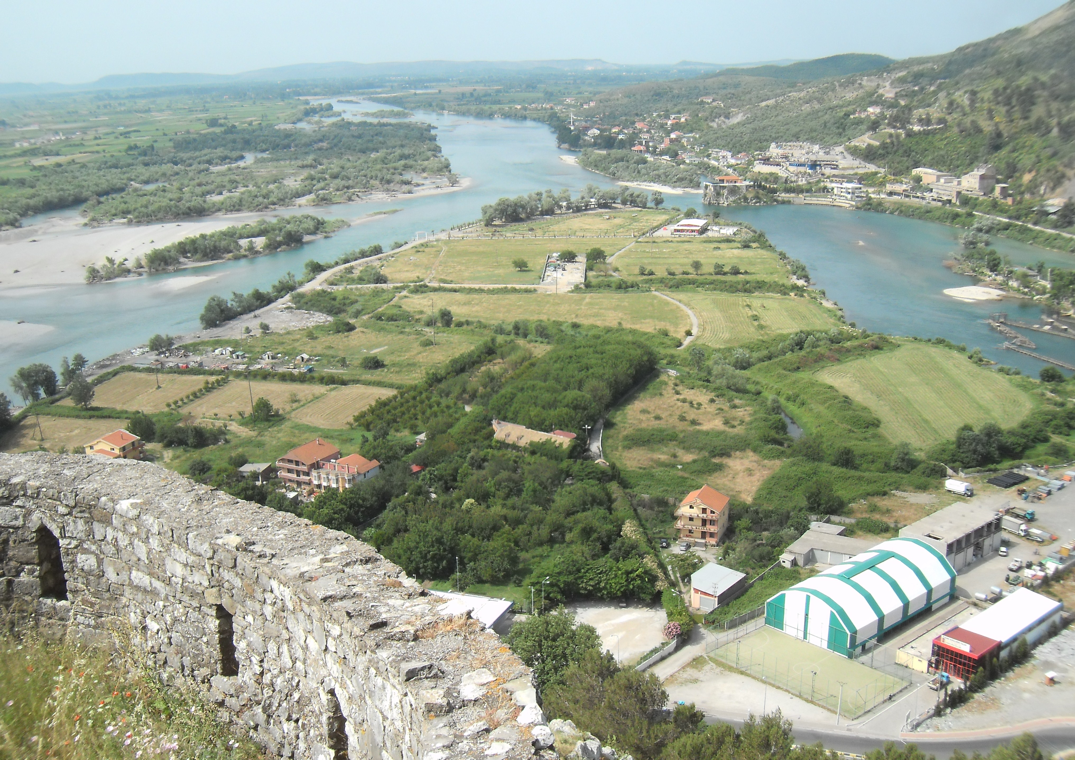 Burg Rozafa 09