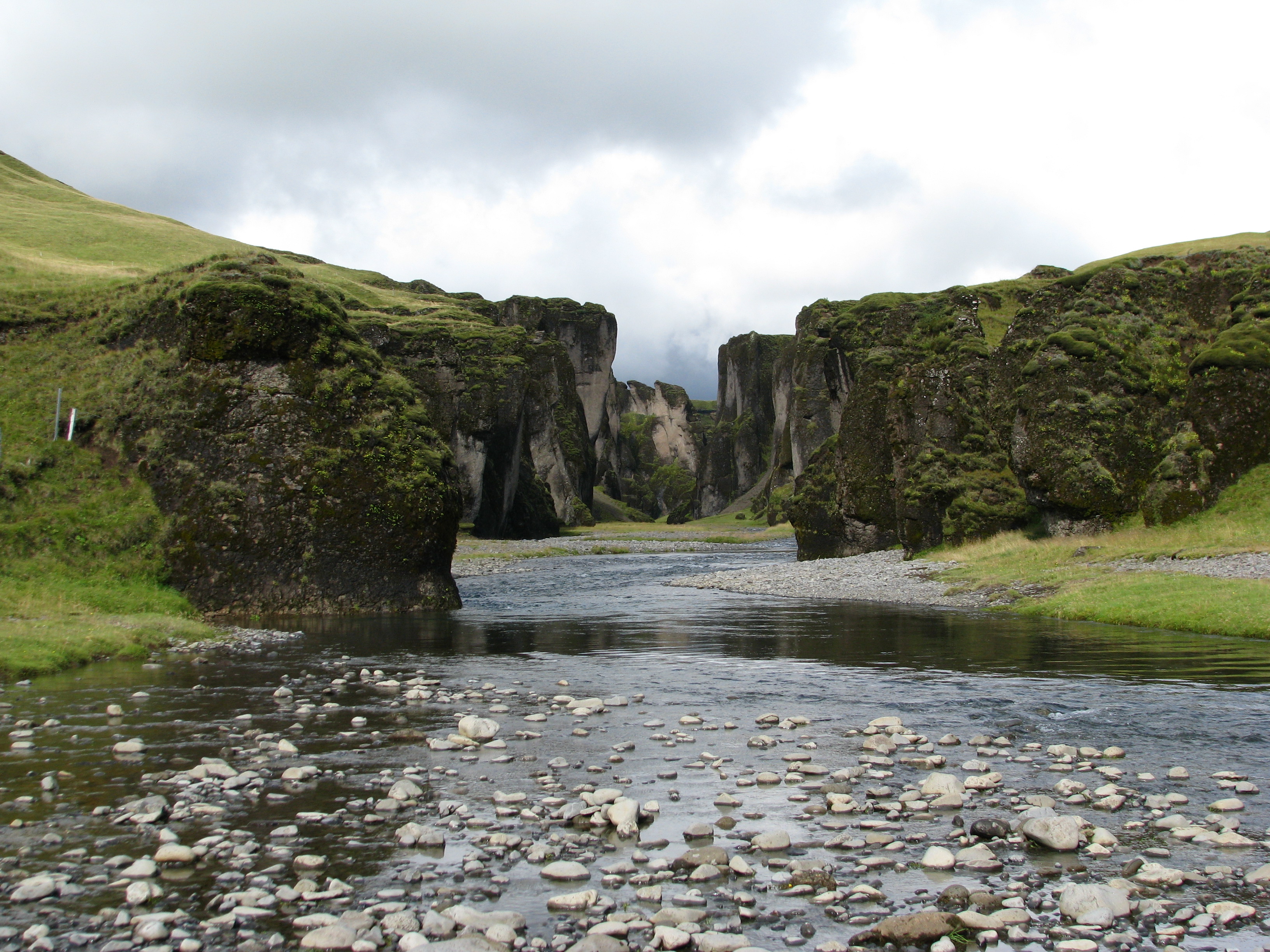 Fjaðrárgljúfur-1