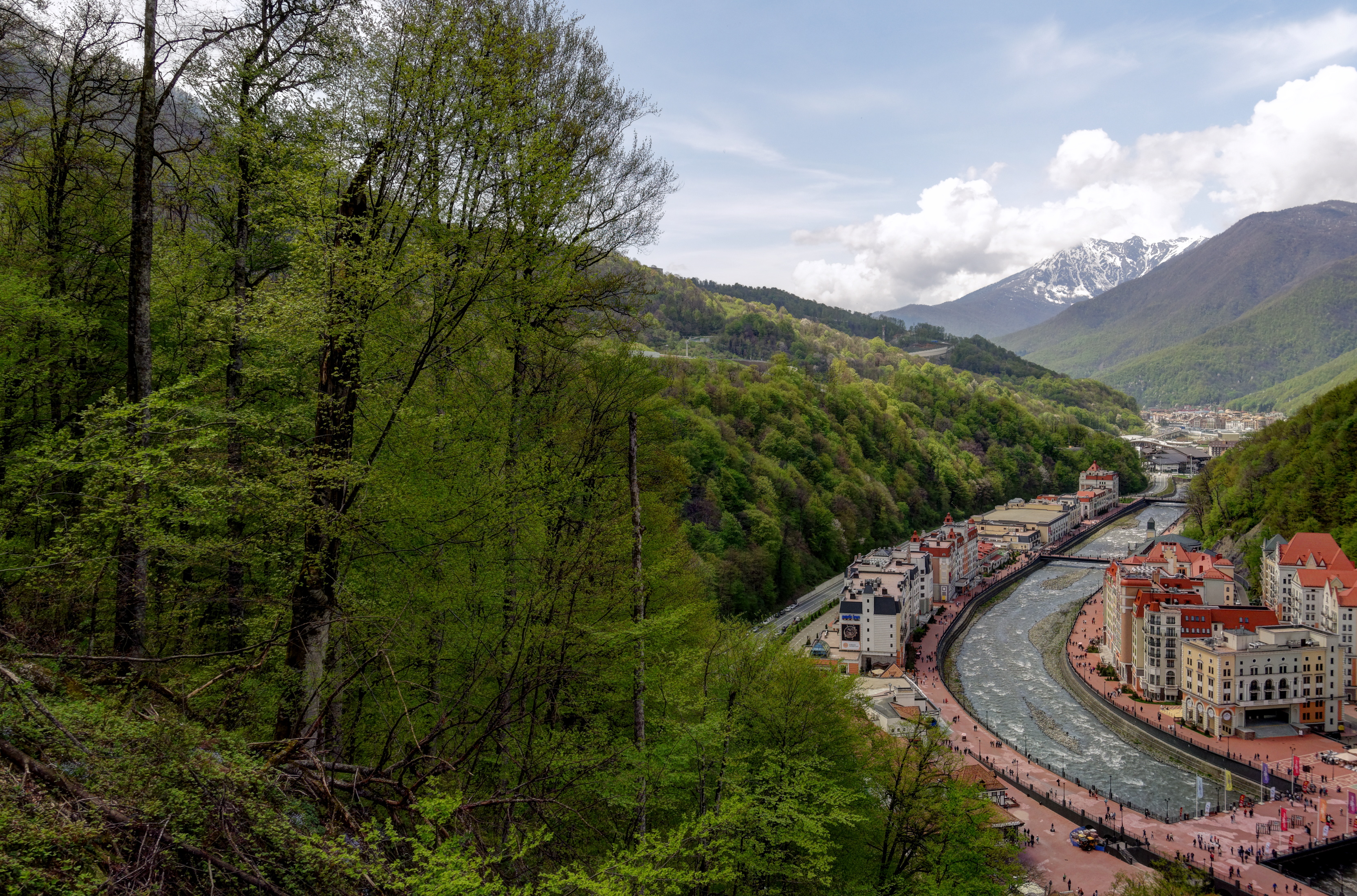 Krasnaya Polyana P5020282 2200