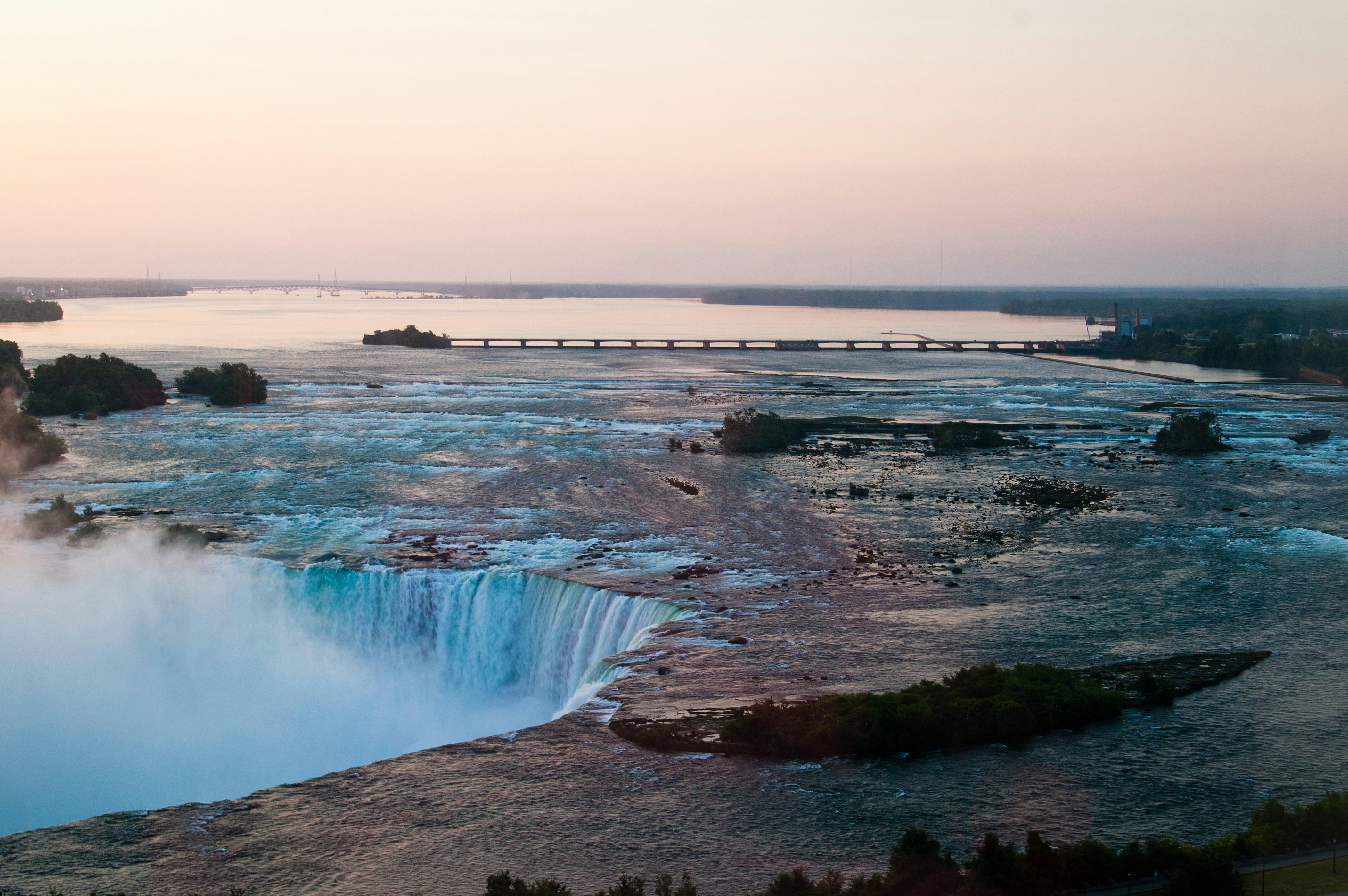 Niagara falls aus hotel 04.07.2012 12-07-33