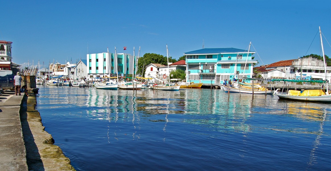 Boatsinbelize2