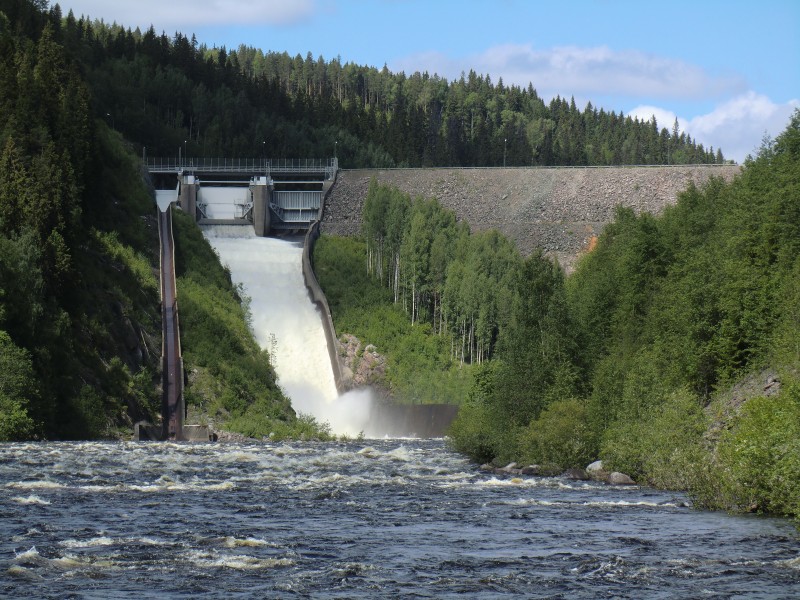 Höljesdammen