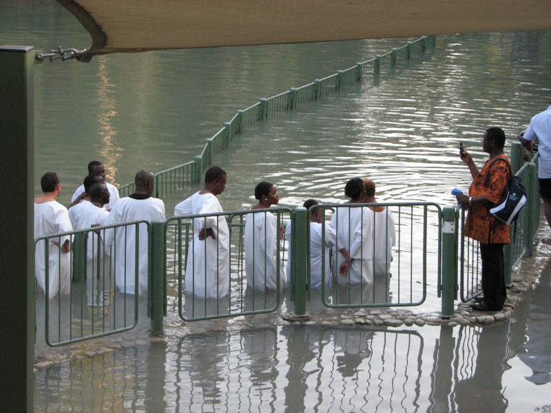 Christians in Jordan river are being reminded of their baptism sacrament, picture 2