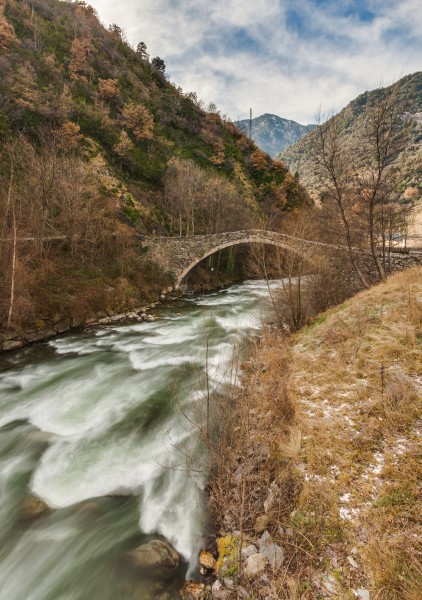 Puente de la Margineda, Santa Coloma, Andorra, 2013-12-30, DD 08-10 HDR Edit