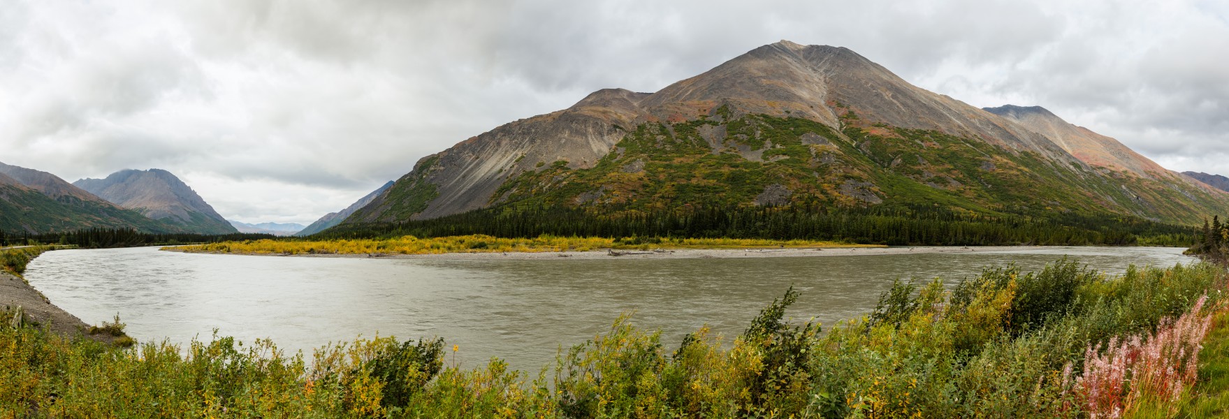Río Nenana, McKinley Park, Alaska, Estados Unidos, 2017-08-31, DD 01-04 PAN