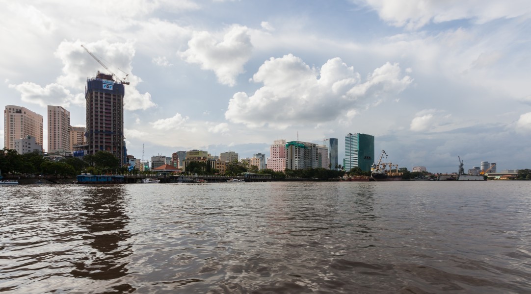 Río Saigón, Ciudad Ho Chi Minh, Vietnam, 2013-08-14, DD 01