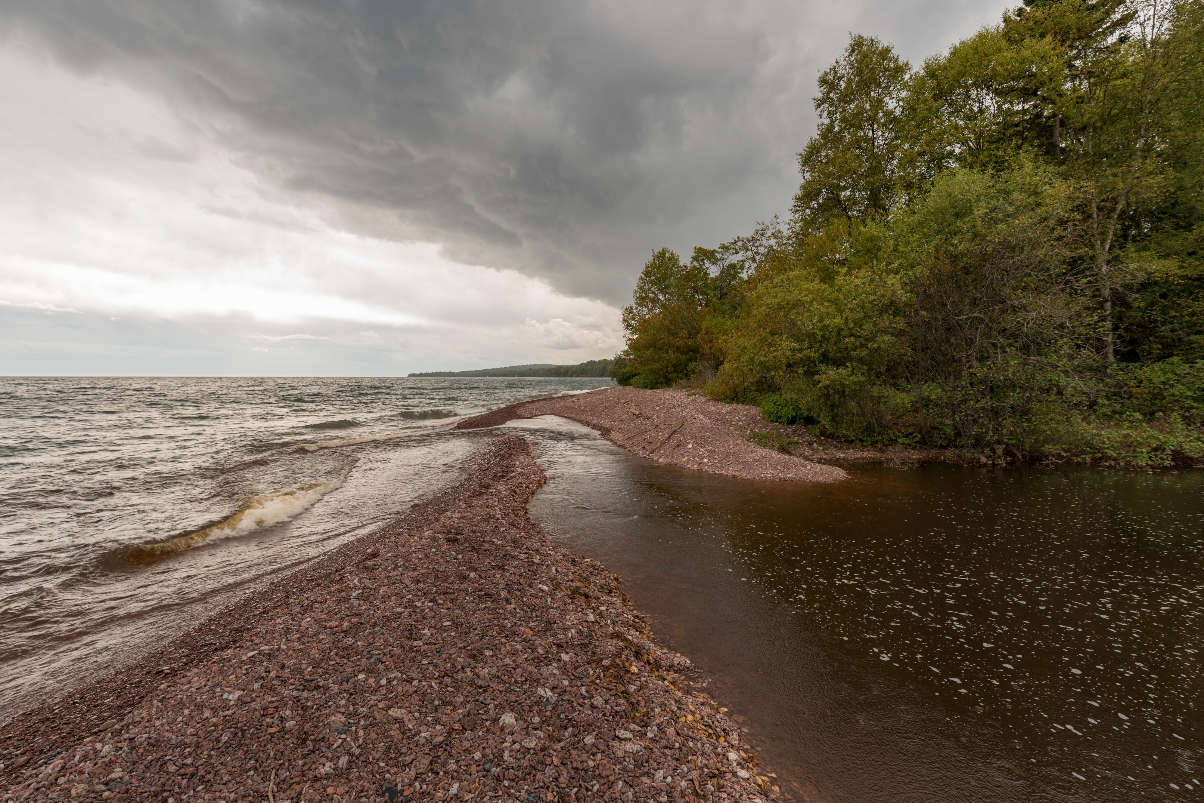 Kadunce River at Lake Superior, Minnesota (23625023738)