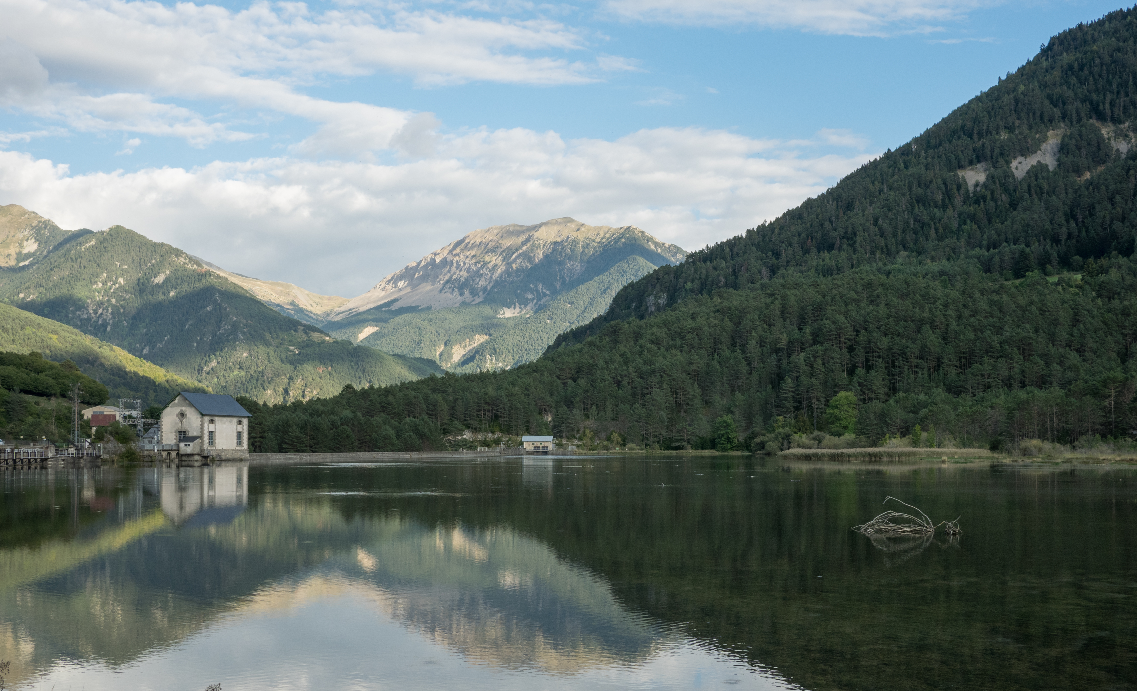 Valle de Pineta - Embalse 01