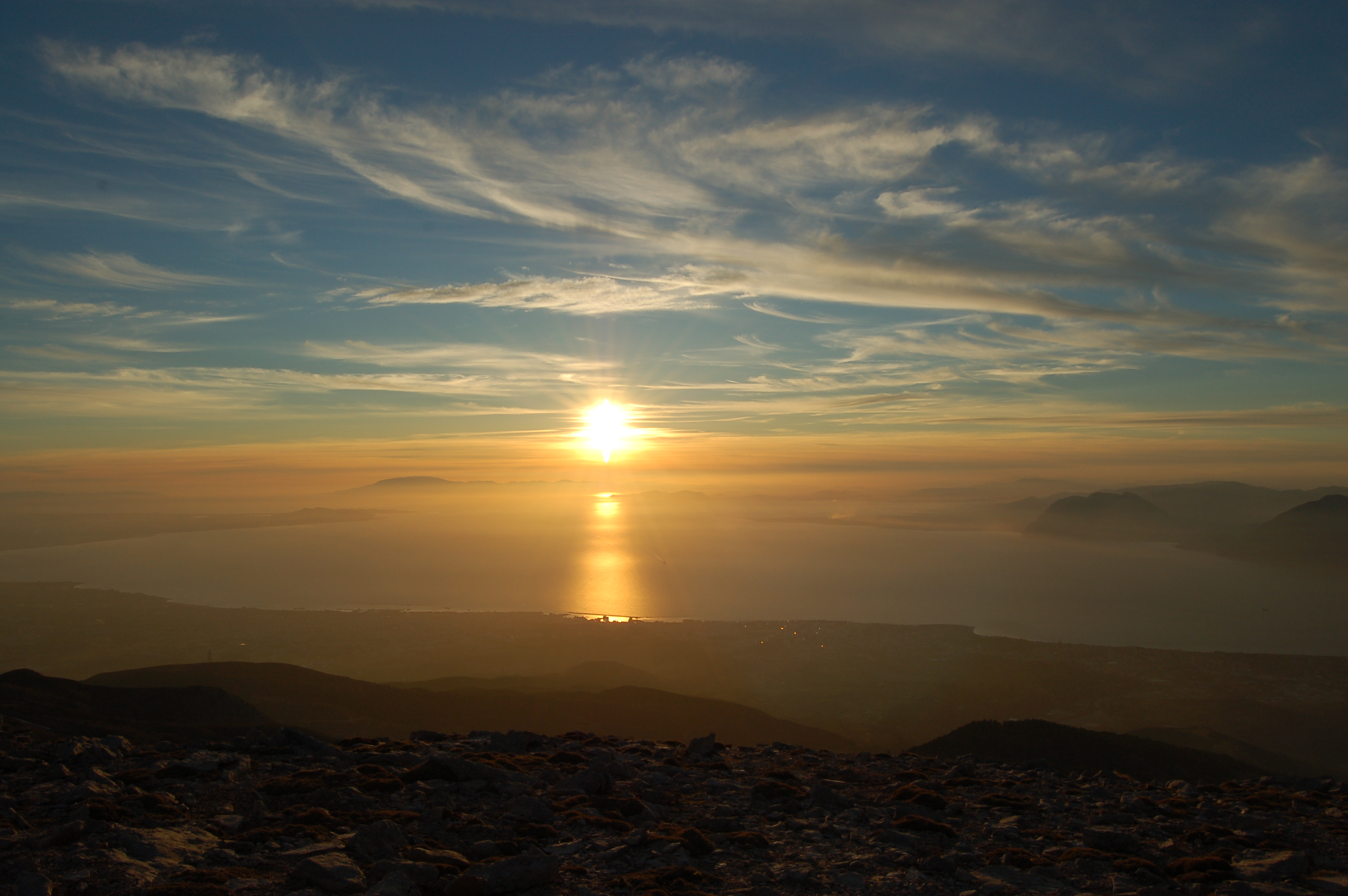 Panachaiko mountain - View to west - panoramio