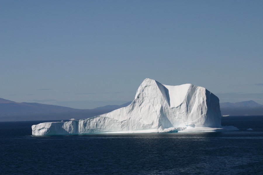 Eisberg vor der Küste Grönlands