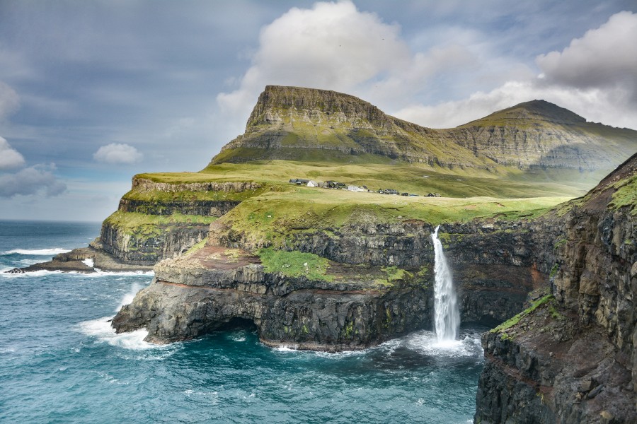 Faroe Islands (Unsplash eRwWGWkh0vU)