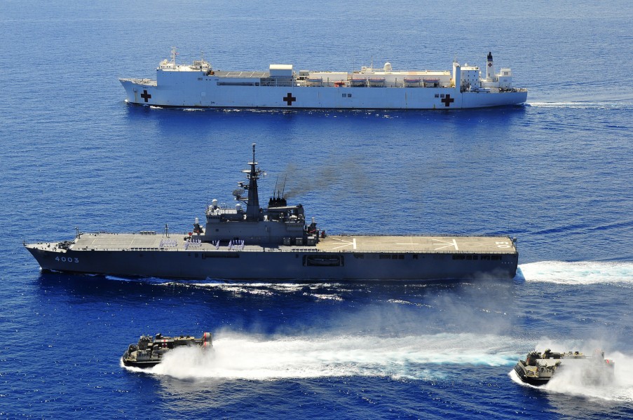 JS Kunisaki (LST-4003) and USNS Mercy (T-AH-19) in the South China Sea, -14 Jun. 2010 a