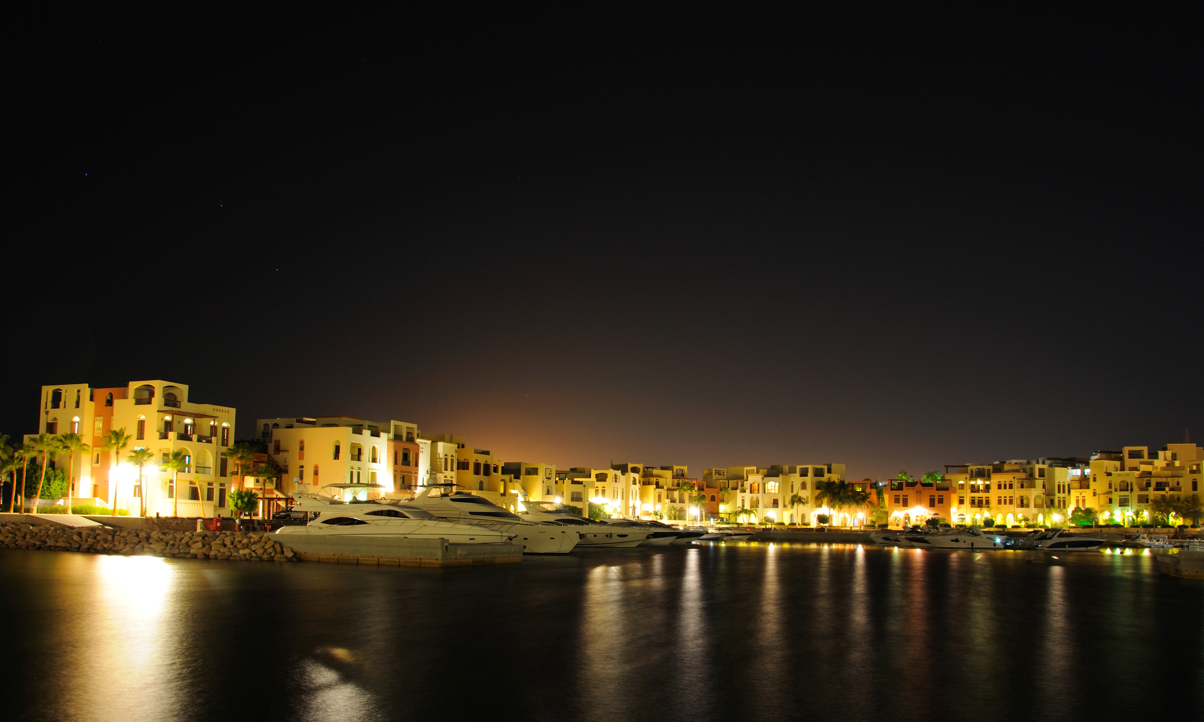 Tala Bay by Night (6158346410)