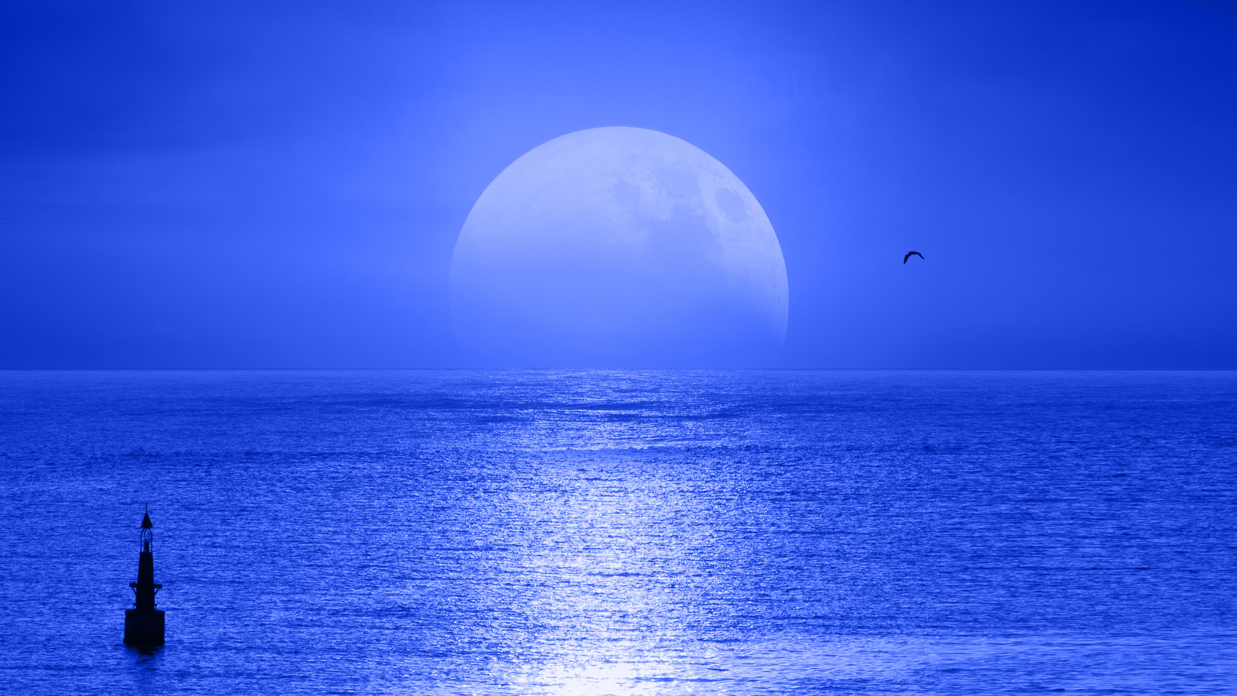 Mediterranean moonrise, Port-la-Nouvelle