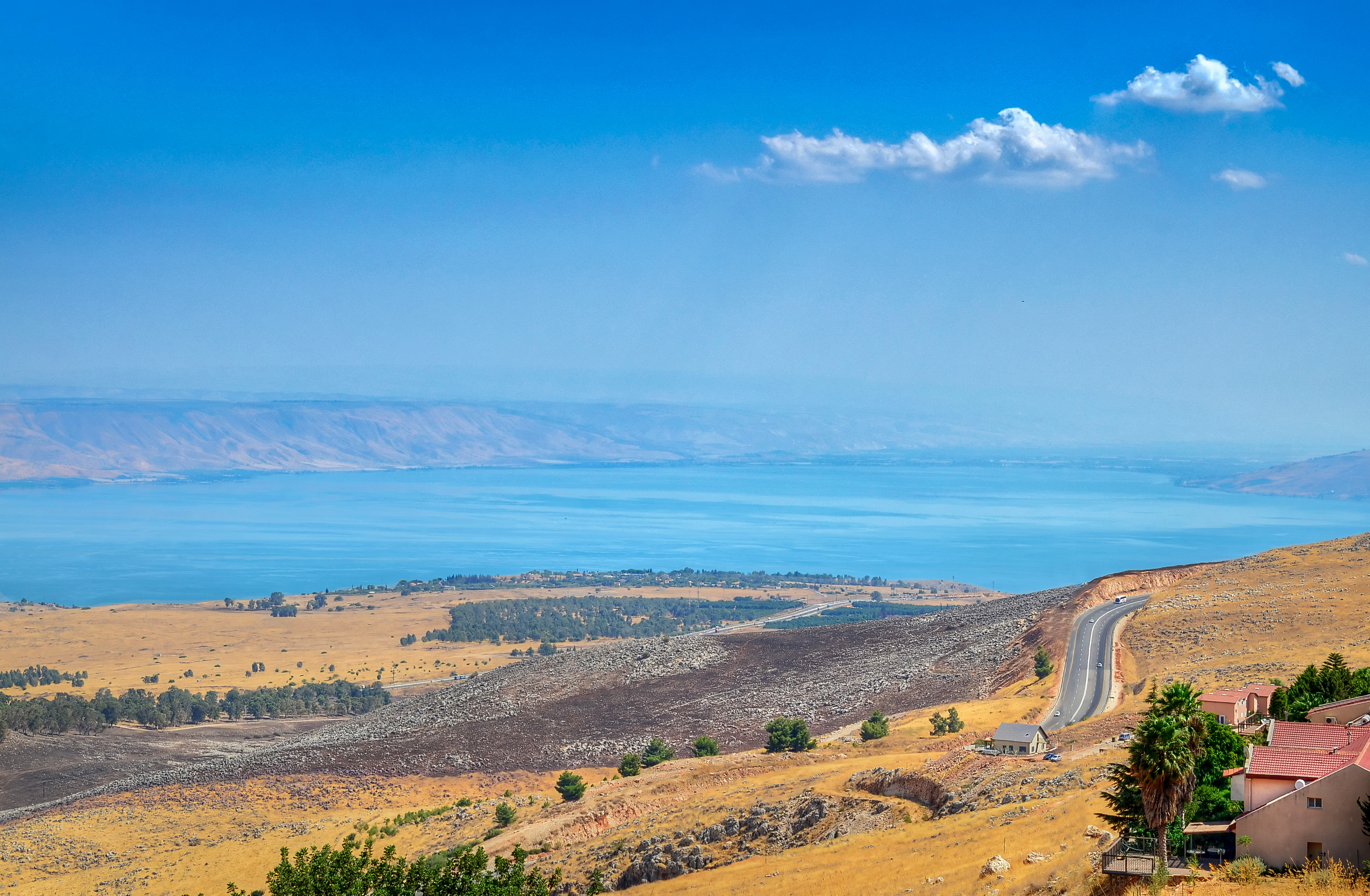 Walking.on.water,.sea.of.Galilee(7757814304)