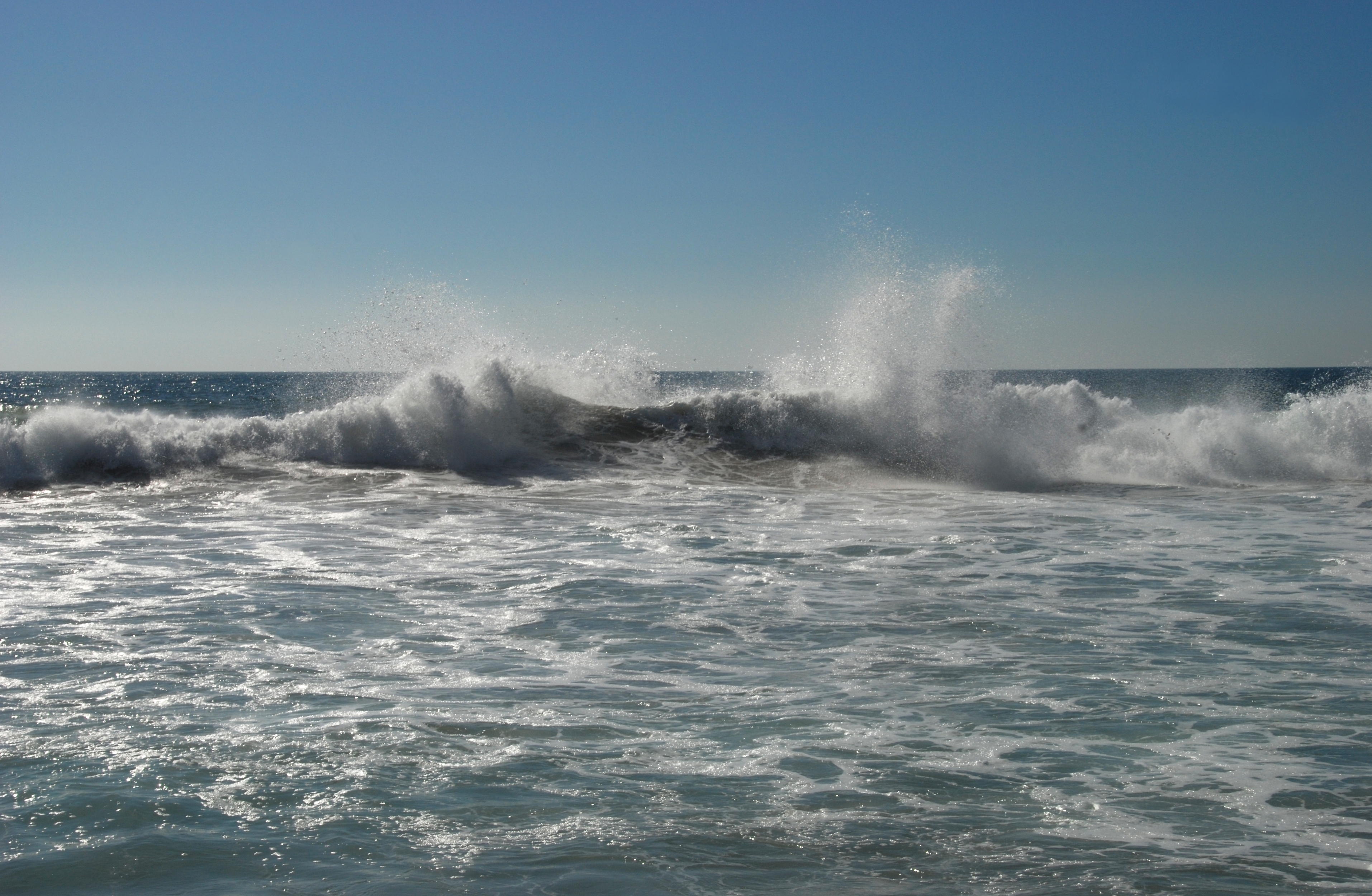 Waves August 2010-1