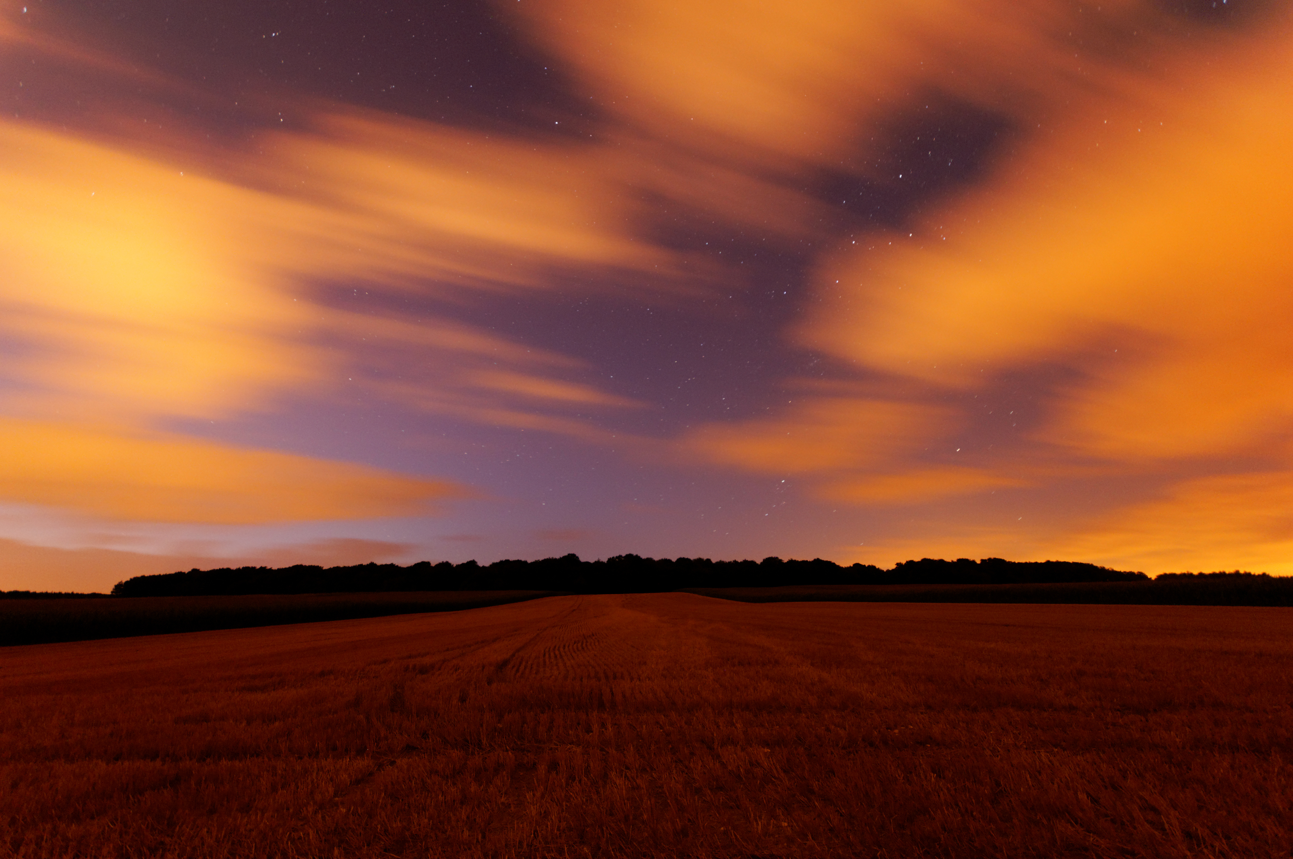 2013-08-12 22-16-27-startrails