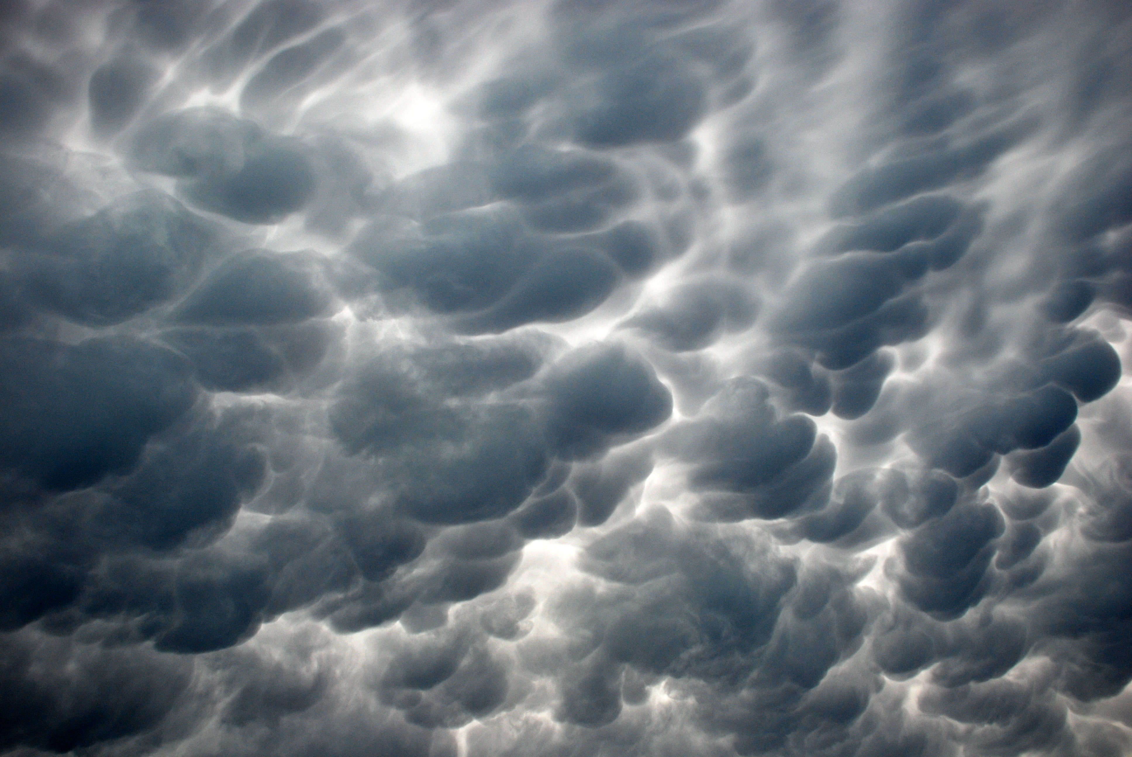 Mammatus-storm-clouds San-Antonio