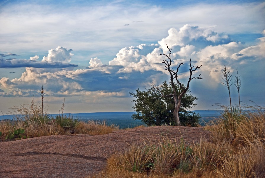 Enchanted-Rock-July-2008-More-Clouds