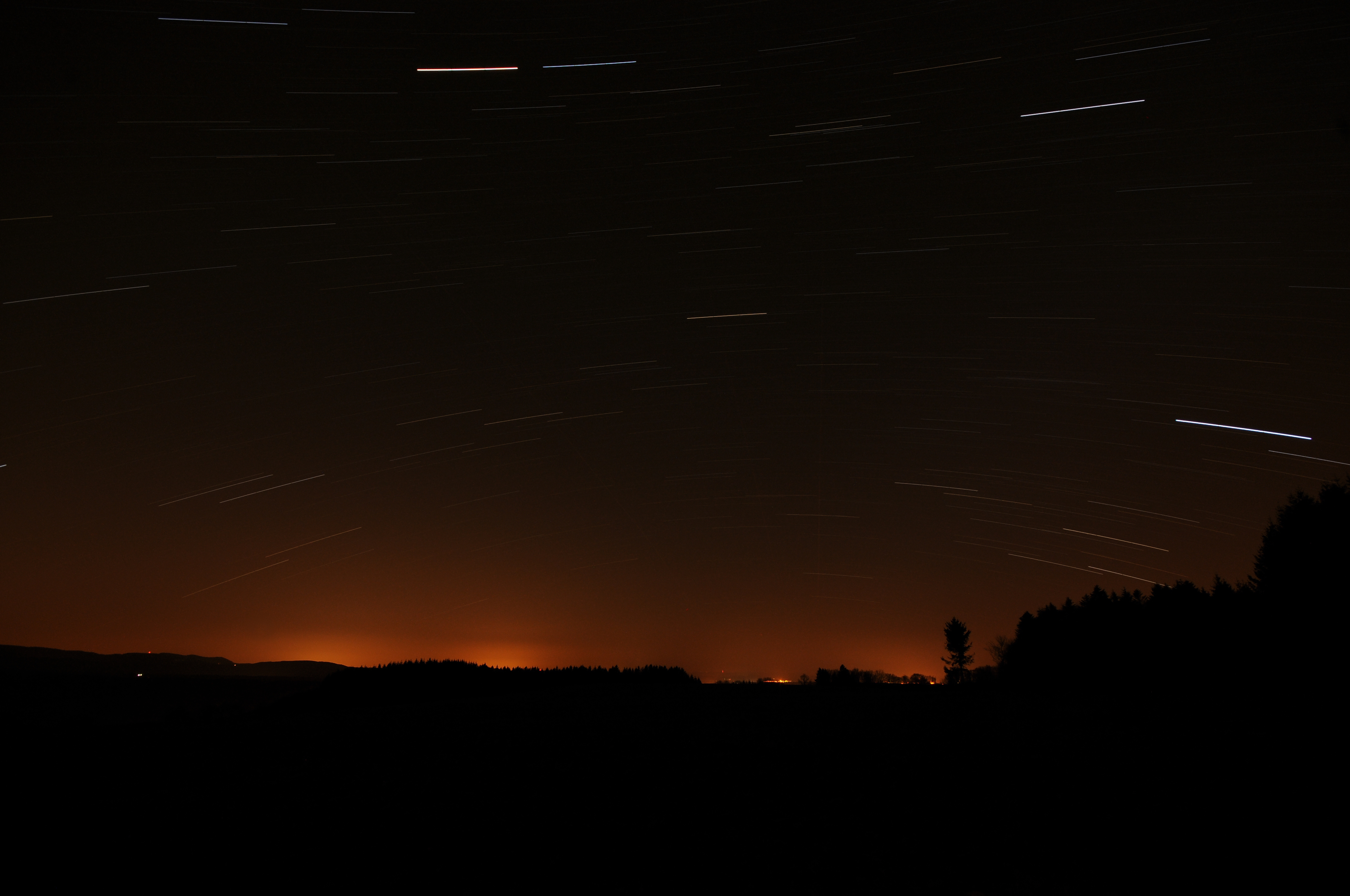 2012-03-16 22-22-42-startrails-3f-9min-1d
