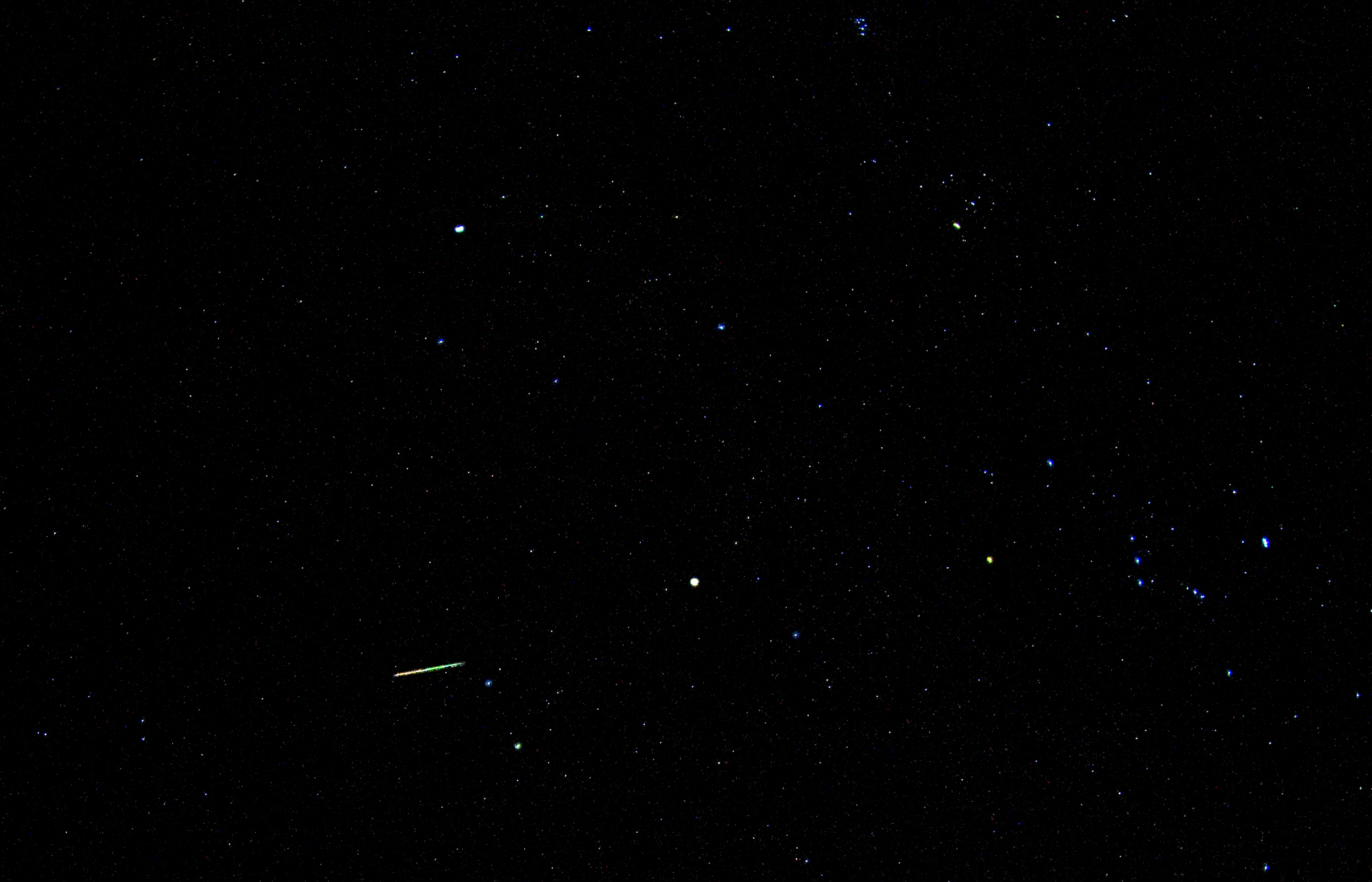 Starry night over Deaht Valley with Orionid 2