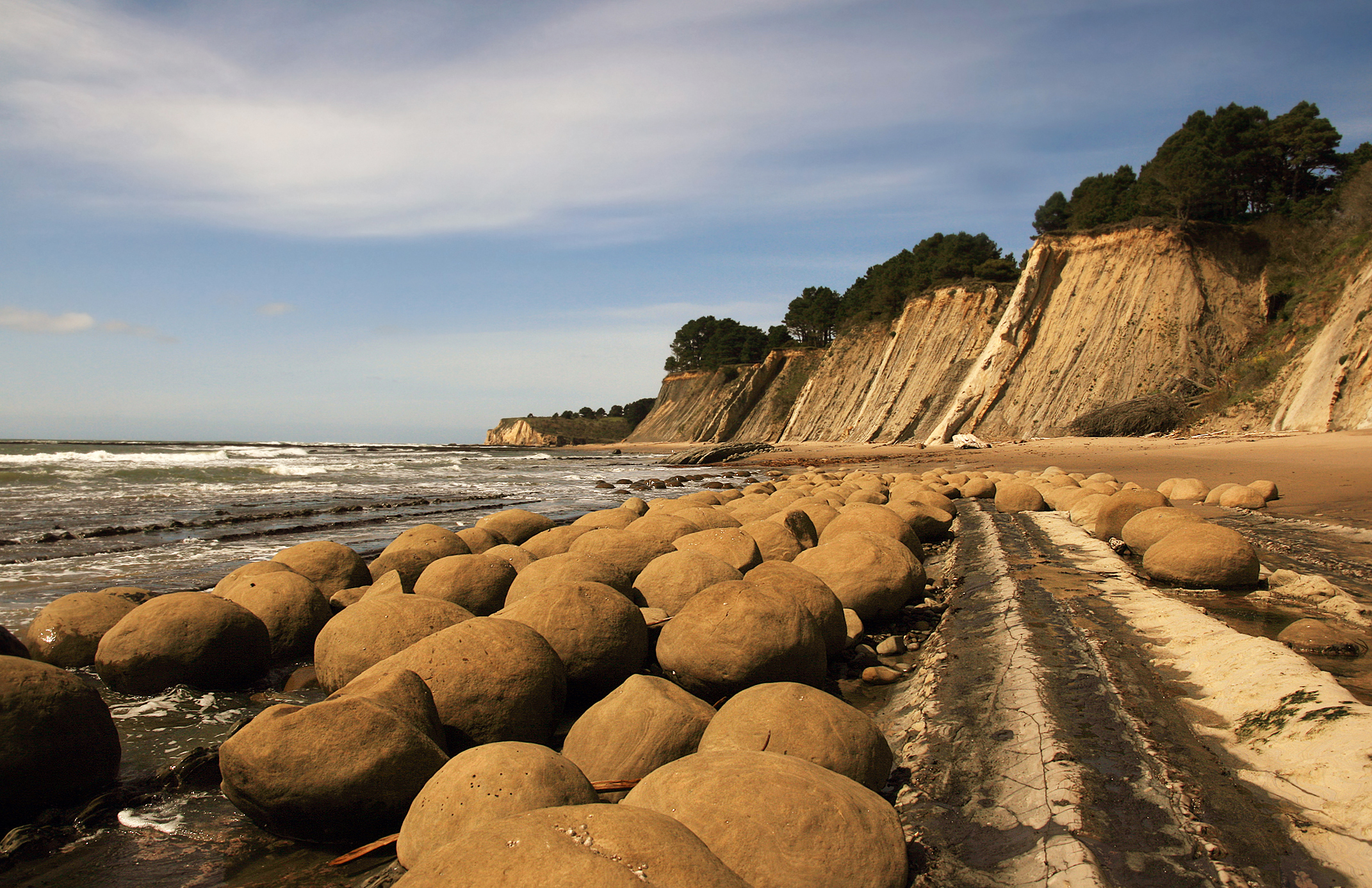 Bowling Balls Beach 2 edit