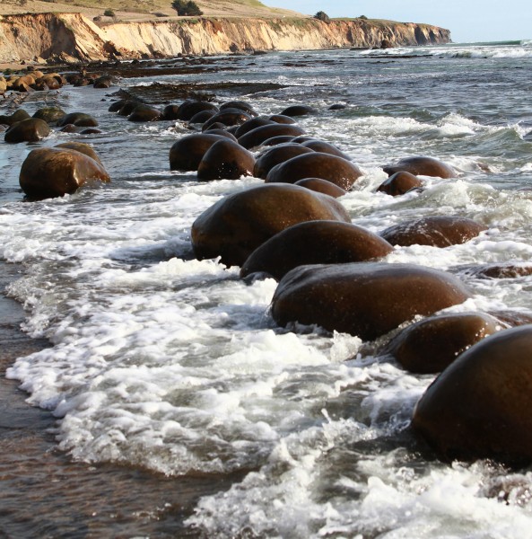 Bowling Ball Beach