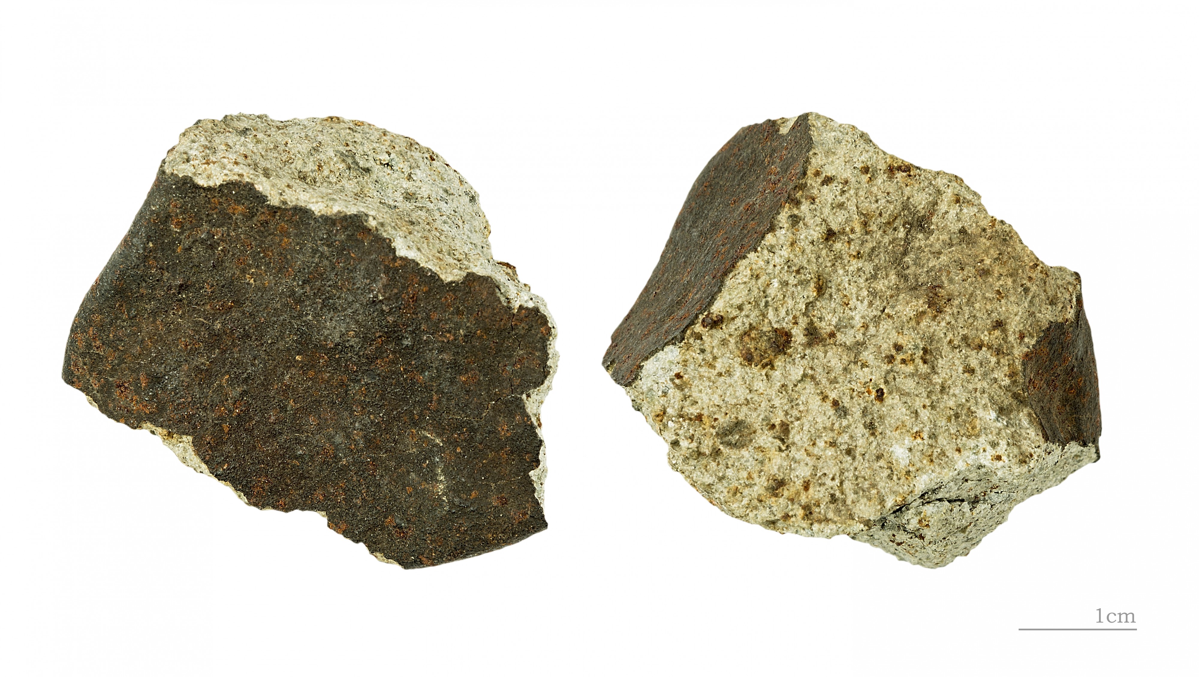 Météorite de Phnom Penh MHNT.MIN.2011.0.1
