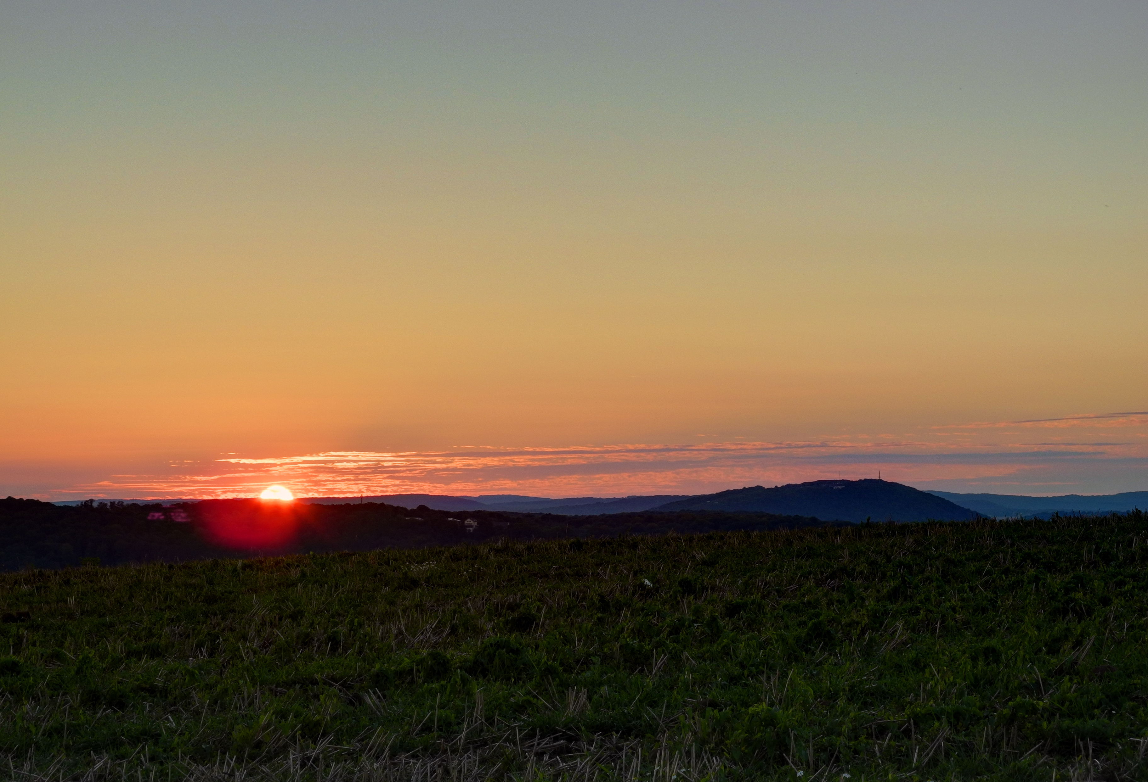 2012-09-14 19-43-26-sunset-seloncourt