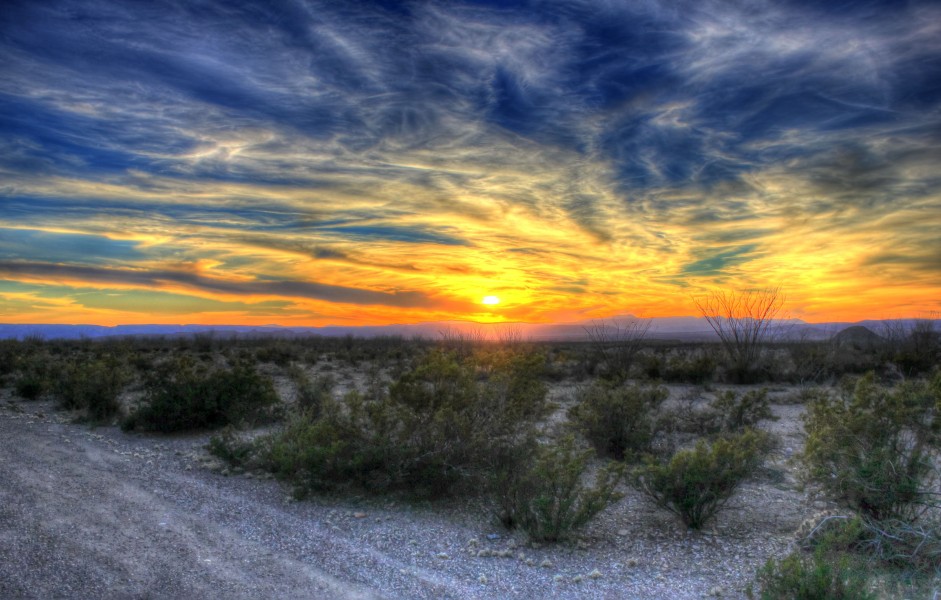 Gfp-texas-big-bend-national-park-grand-sunset-over-the-desert