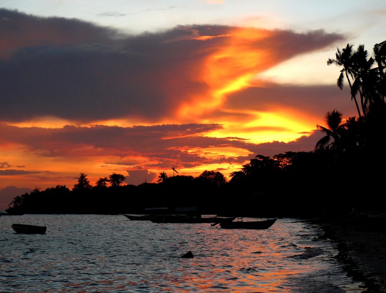 Sunset, Alona Beach, Panglao Island (2052886970)